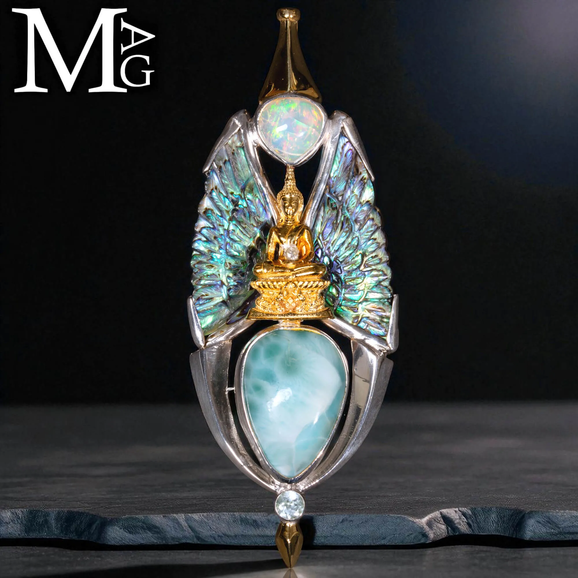 Gioiello in Argento con Buddha, Larimar, Opale, Paua Shell e Diamantino.