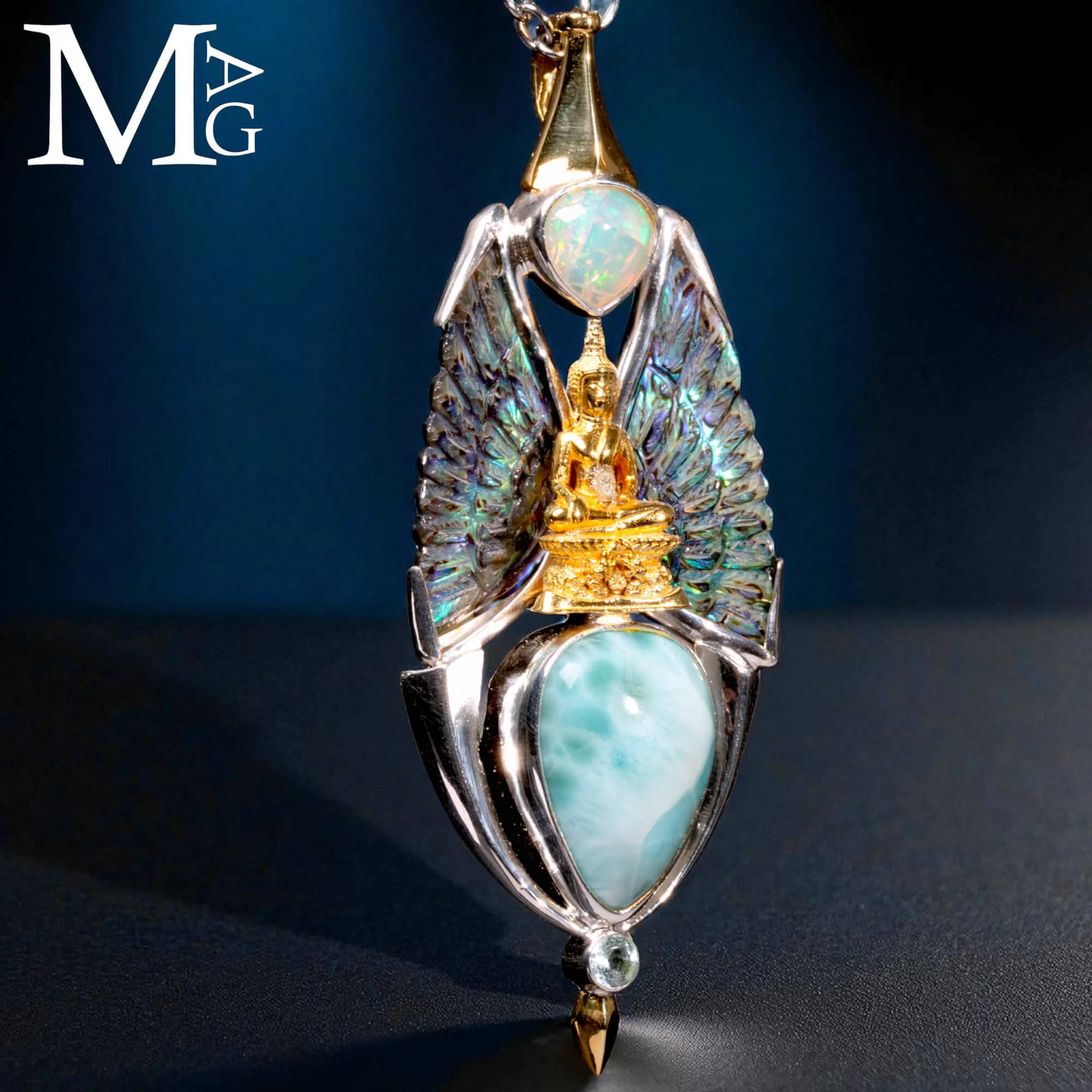 Gioiello in Argento con Buddha, Larimar, Opale, Paua Shell e Diamantino.