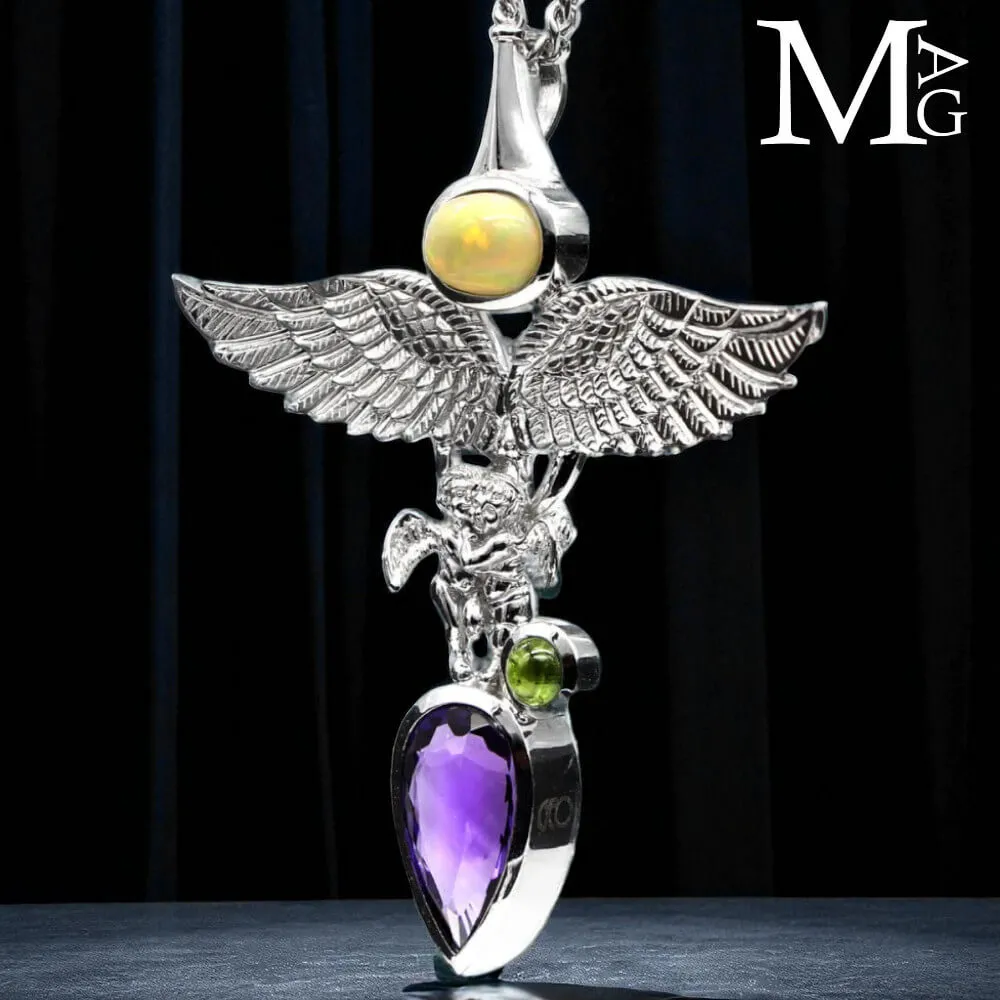 Ciondolo in Argento con Ali Angeliche, Opale Etiope, Ametista Boliviana e Tormalina Verde.