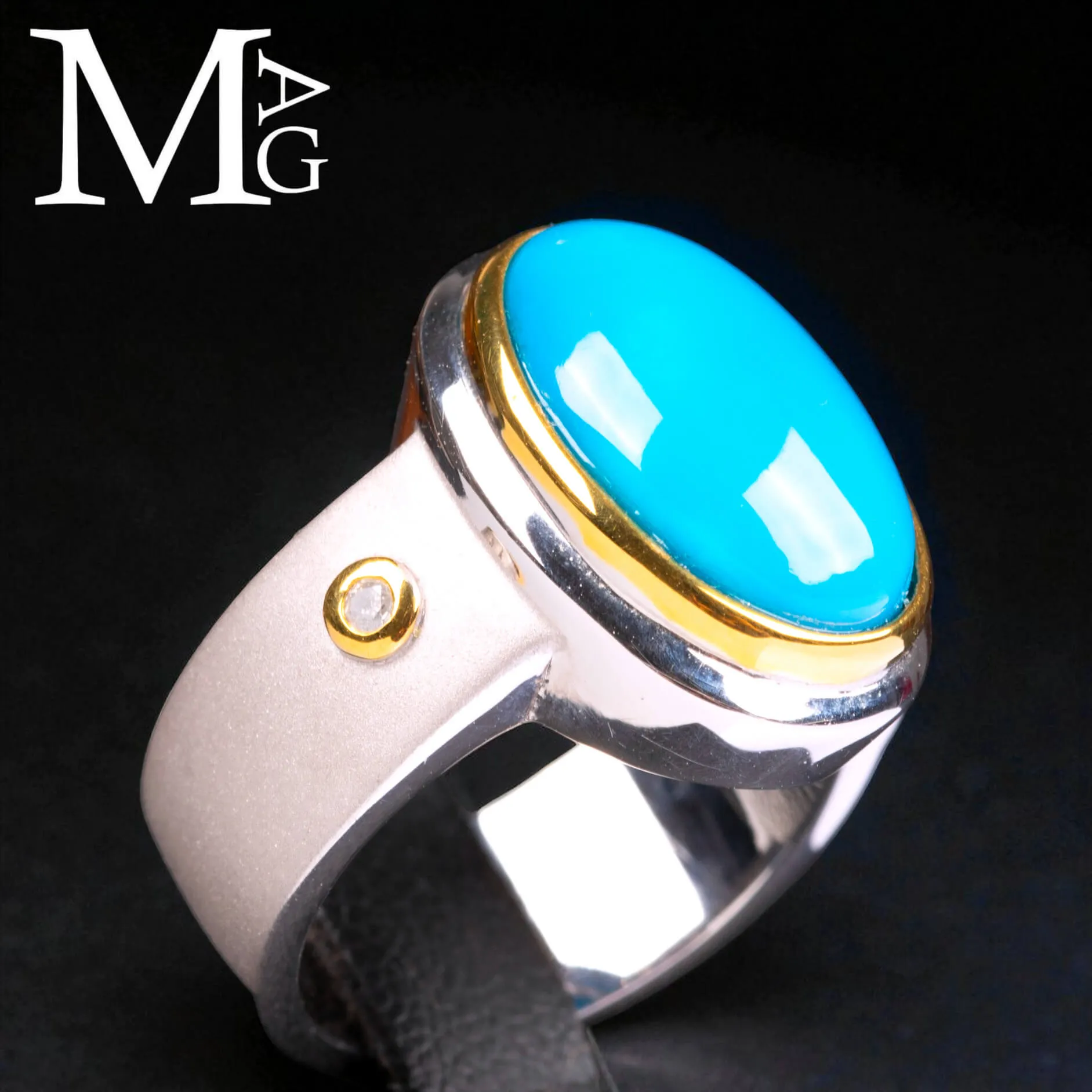 Anello in argento e oro con turchese Nishapur e diamante.