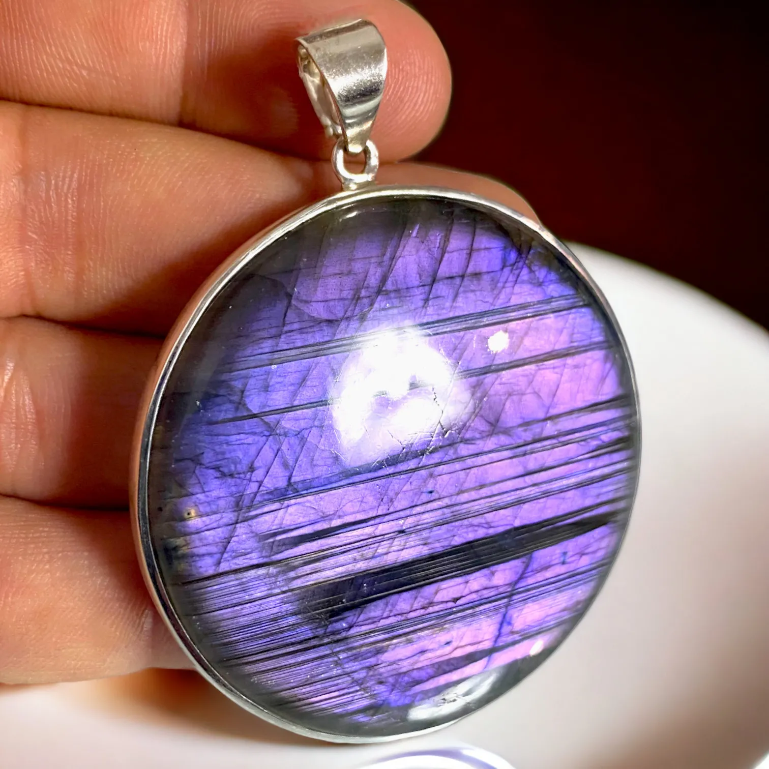 Pendente in Labradorite con Riflessi Viola
