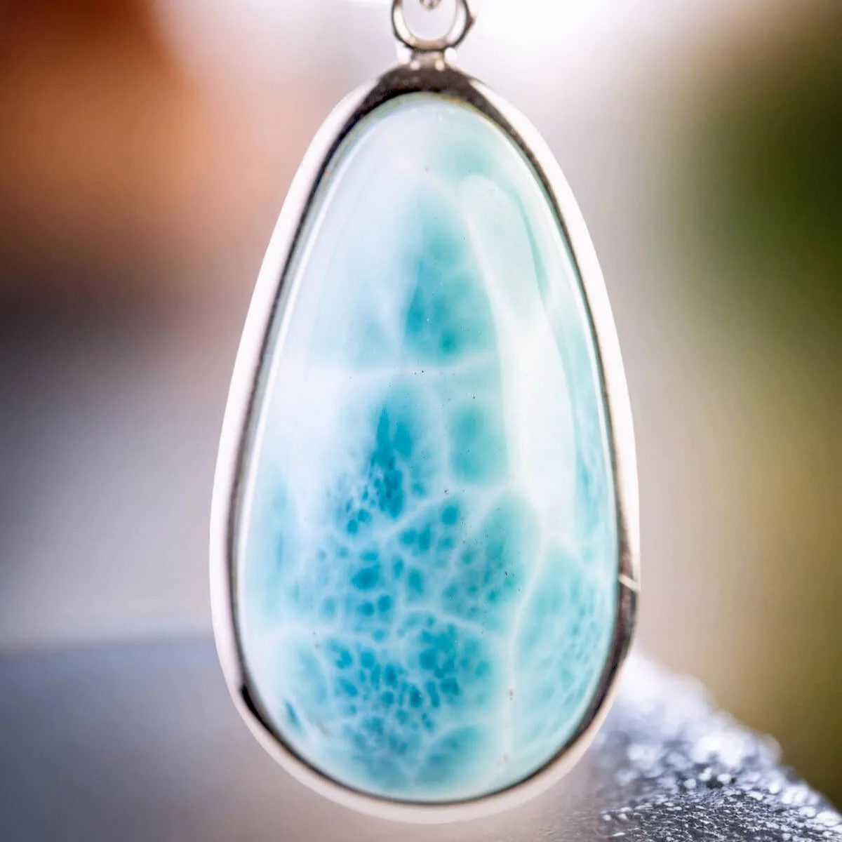 Ciondolo in Argento con Larimar, la Pietra della Bellezza Caribica.