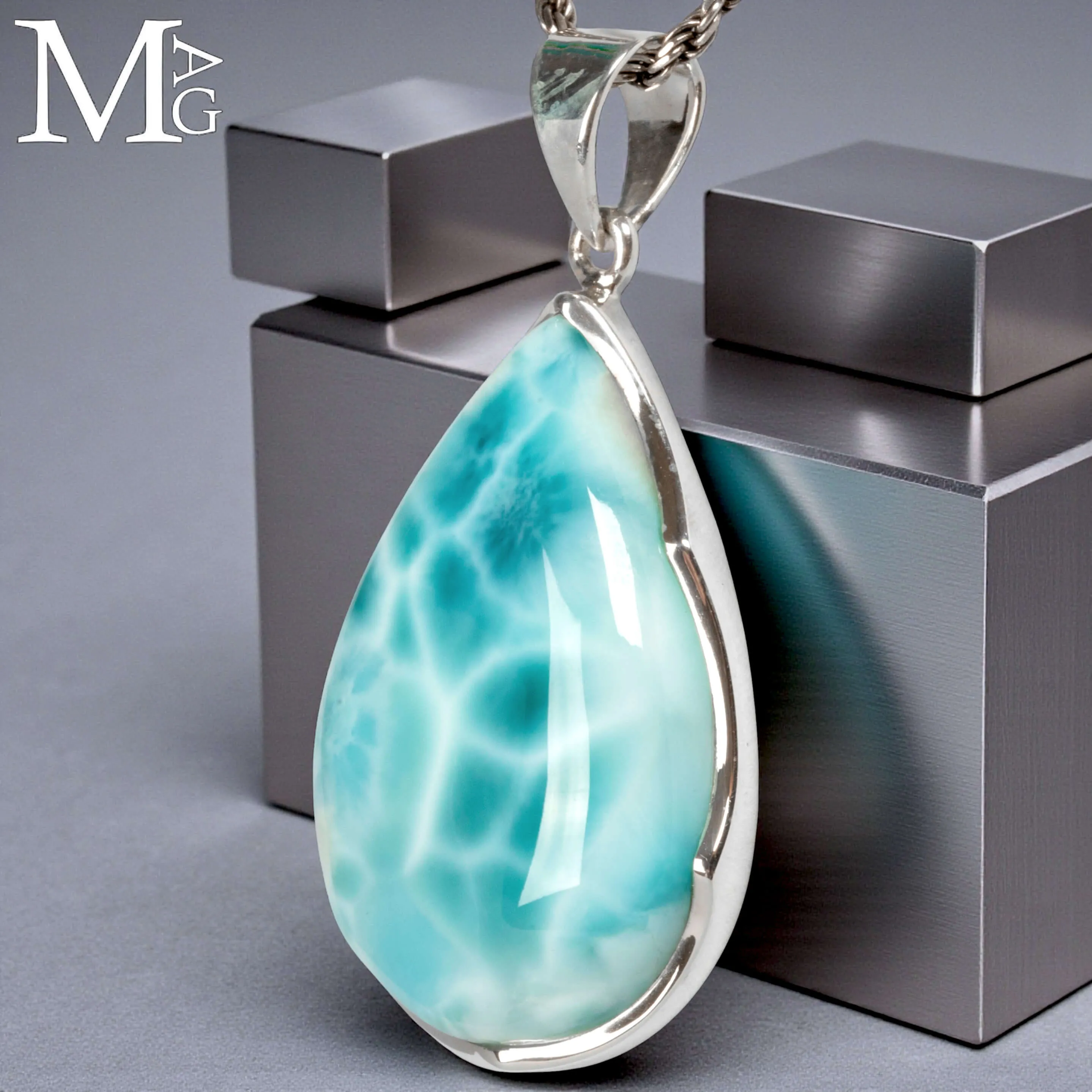 Gioiello Goccia di Larimar in Argento.