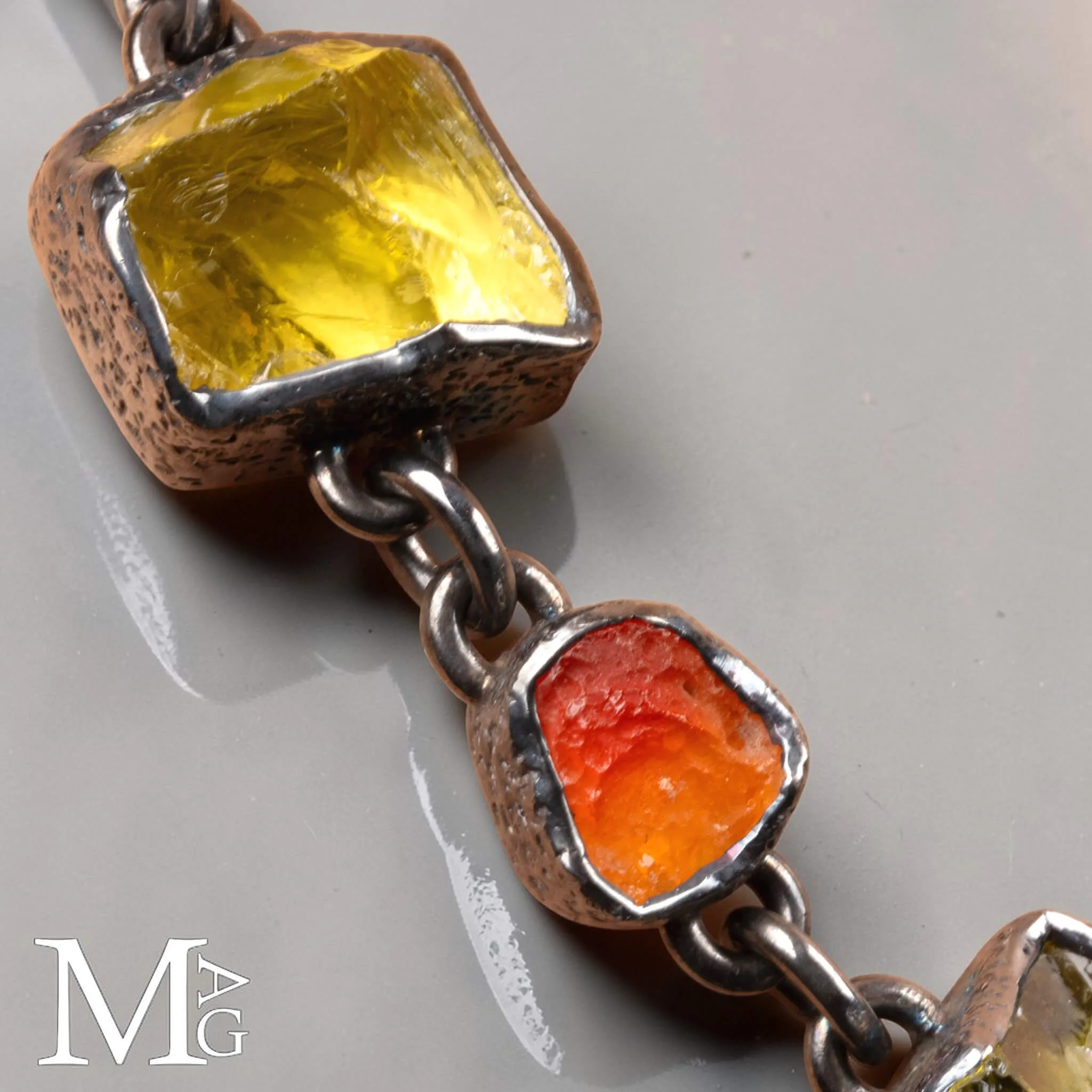 Pezzo Unico - Collana in Argento, Quarzo Limone e Opale di Fuoco.
