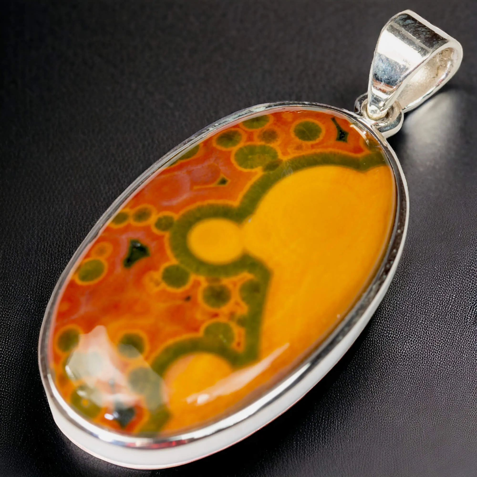Gioiello in Argento con Diaspro Oceanico.