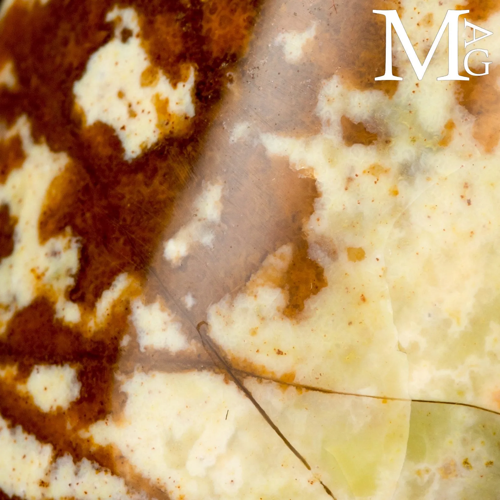Ciondolo in Argento con Grande Diaspro Naturale del Madagascar