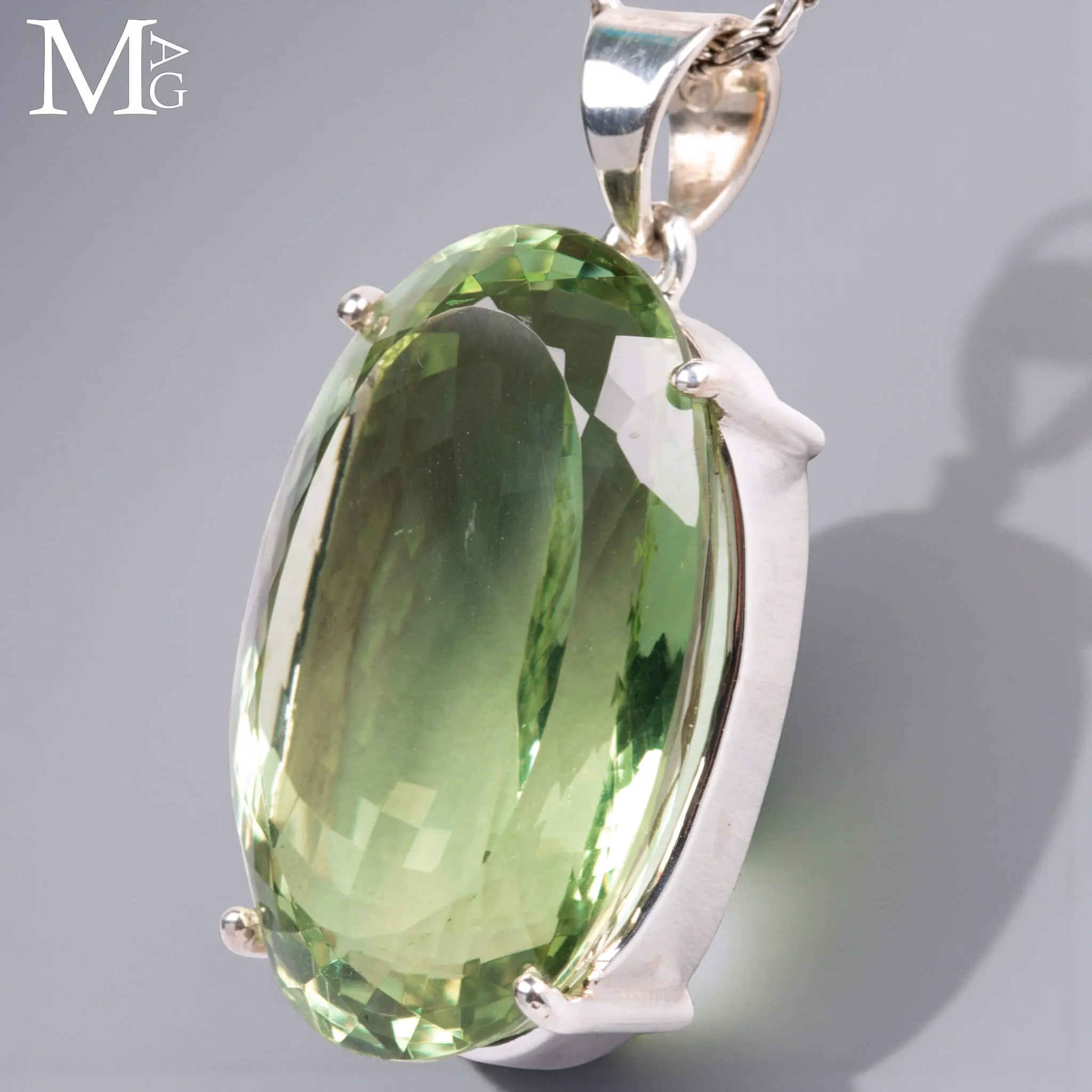 Ciondolo in Argento con Gemma di Quarzo Verde - Prasiolite