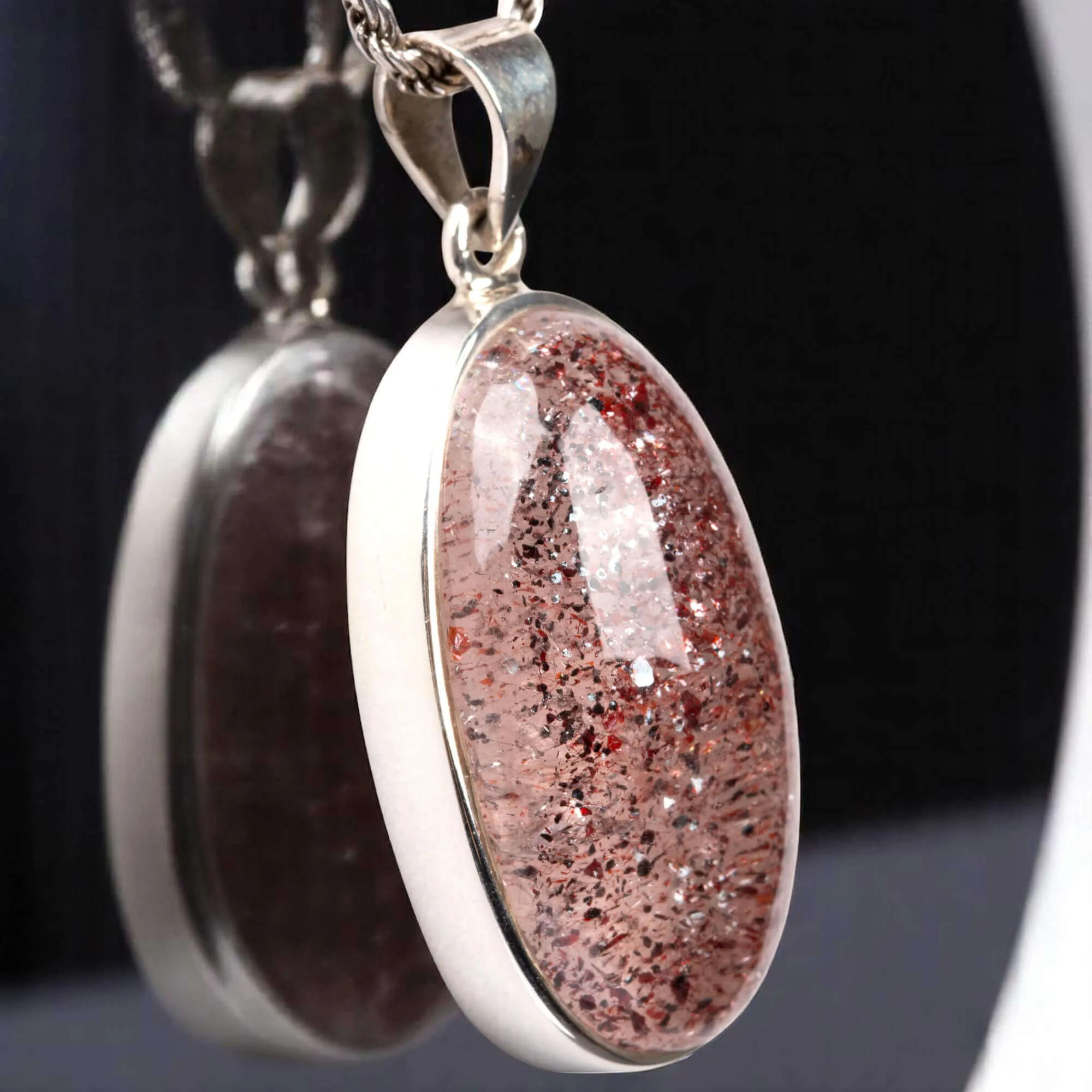 Ciondolo in Argento con Quarzo Fragola.