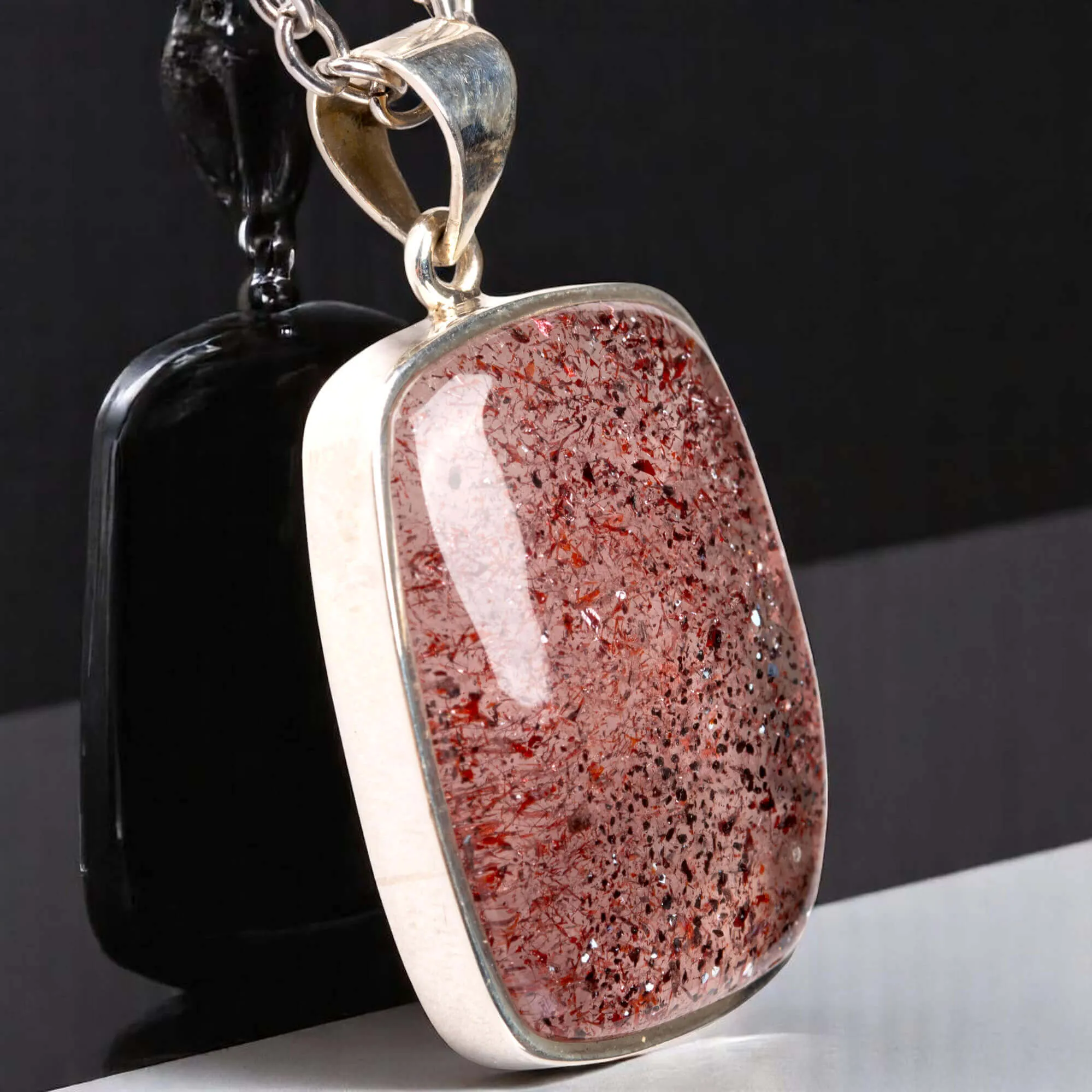 Ciondolo in Argento con Quarzo Fragola.