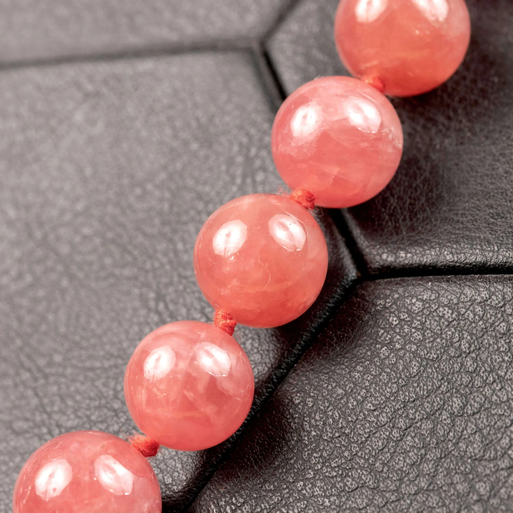 Collana Esclusiva di Gemme di Rodocrosite Naturale di Prima Selezione.