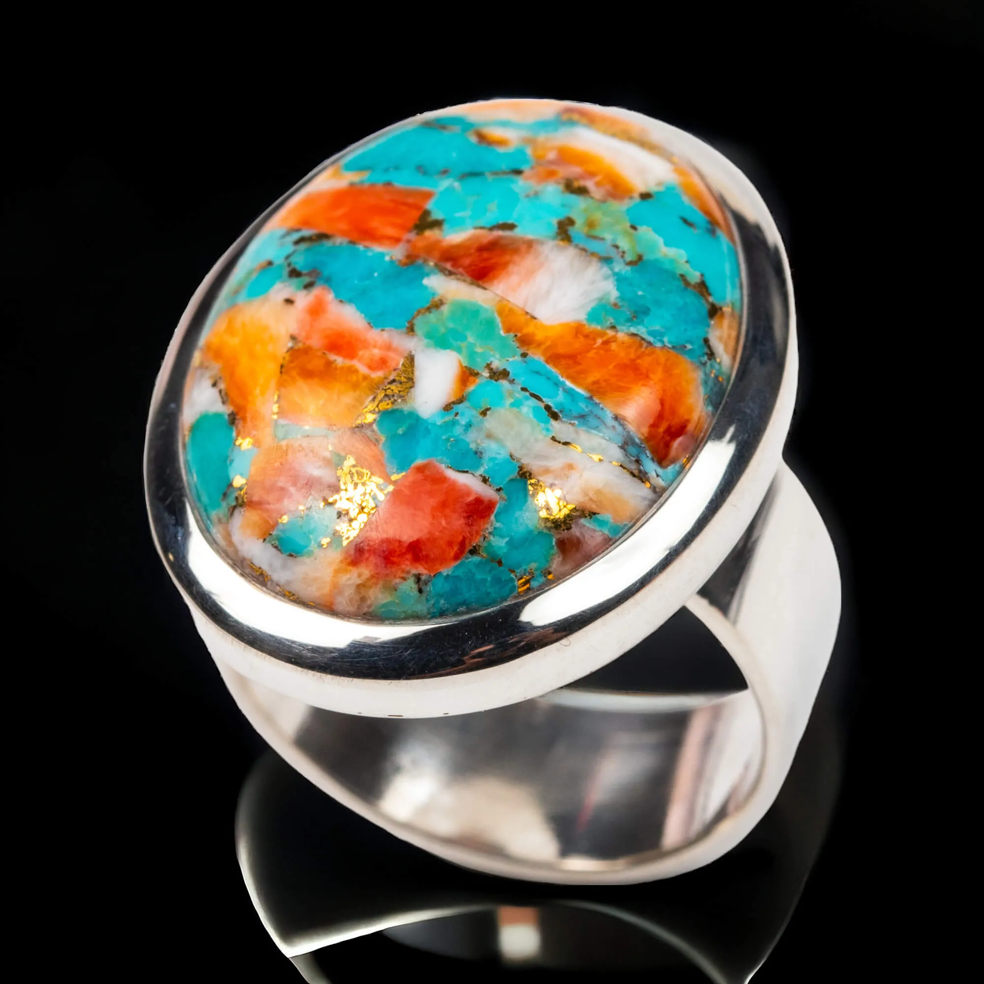 Anello in argento con gemma ovale di Spiny Oyster Turchese.