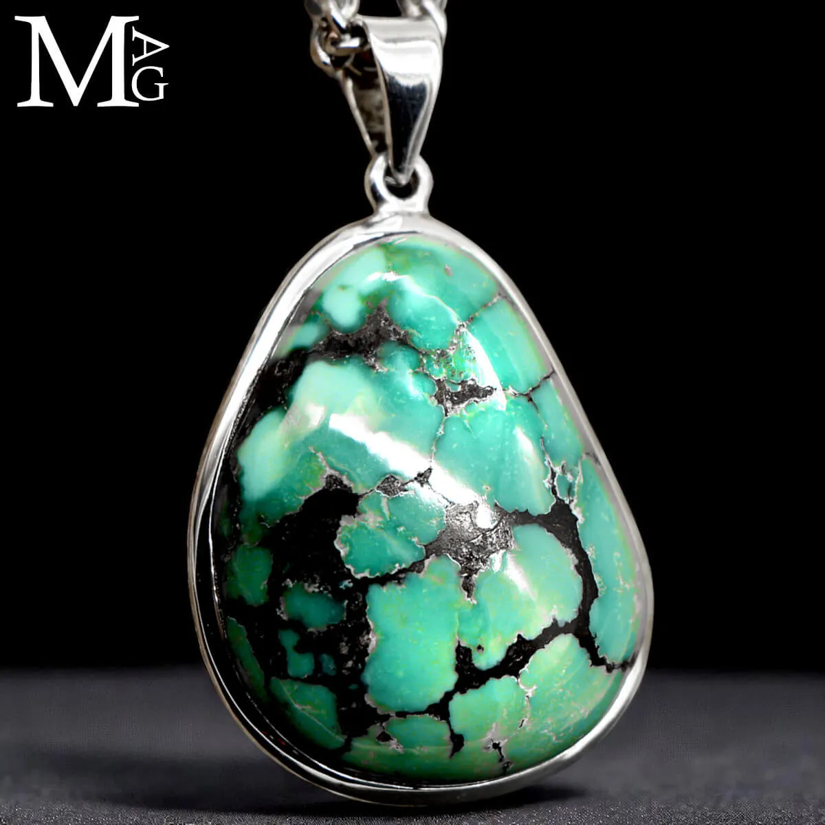 Ciondolo in Argento con Turchese Tibetano – Energia Ancestrale.