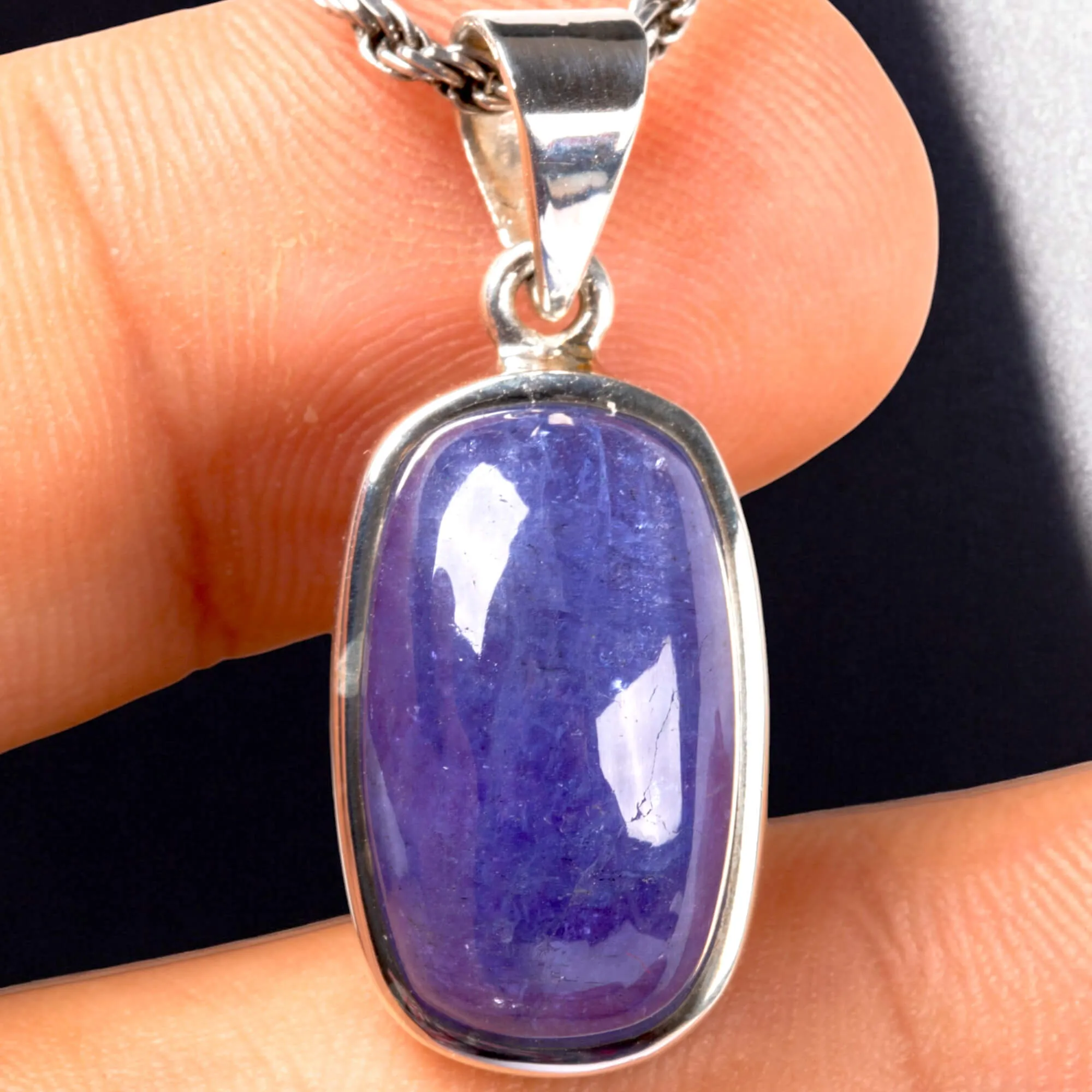 Ciondolo in Argento con Tanzanite.