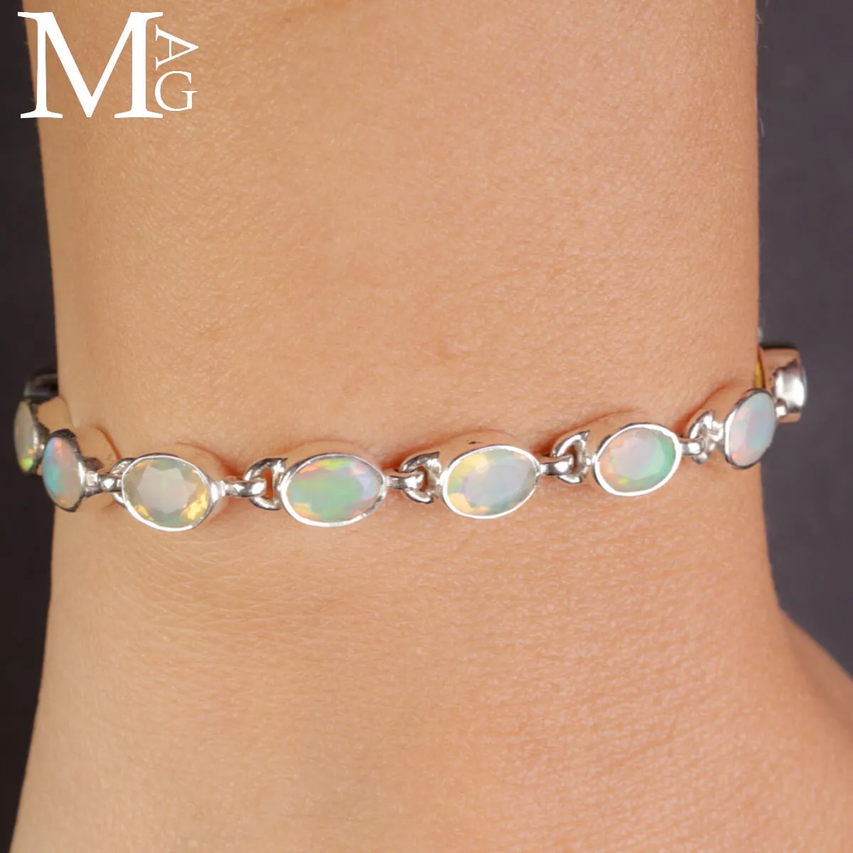Bracciale in Argento con Opali Etiopi Welo