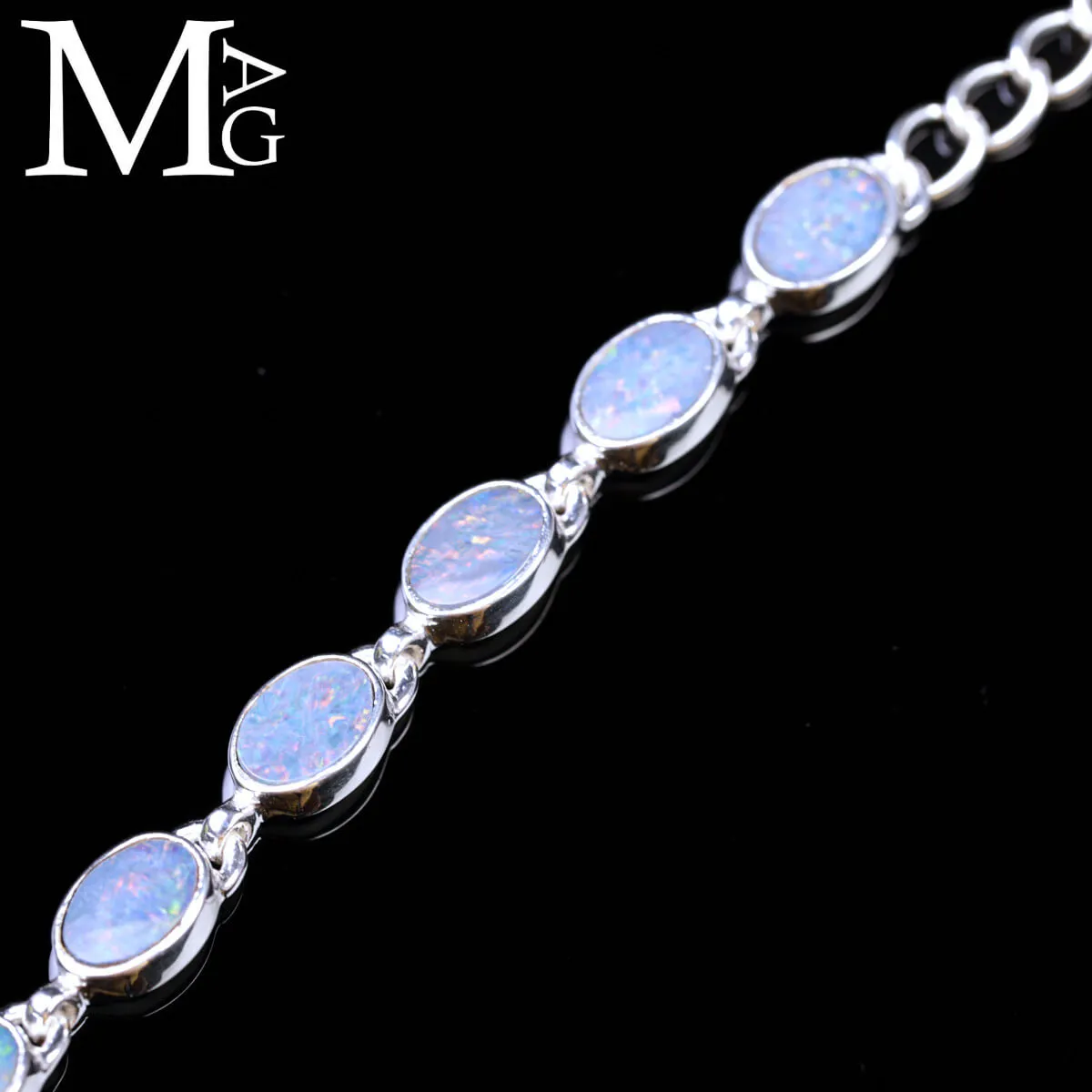 Bracciale in Argento con 11 Opali Welo.