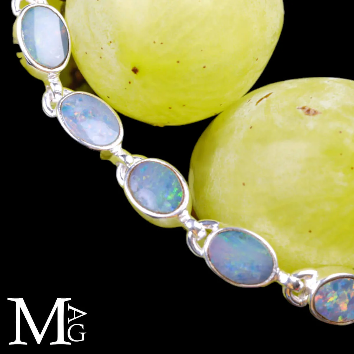 Bracciale in Argento con 11 Opali Welo.