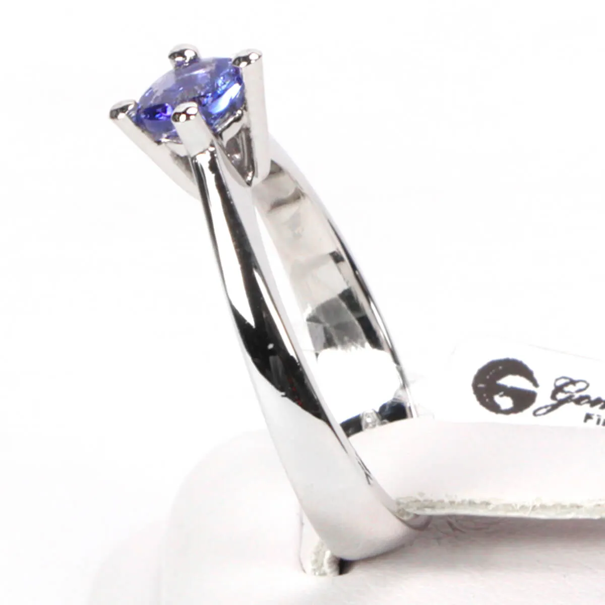 Anello Oro Bianco Tanzanite