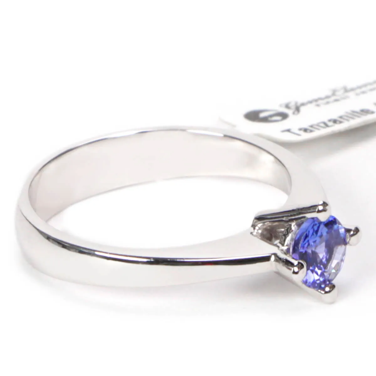 Anello Oro Bianco Tanzanite