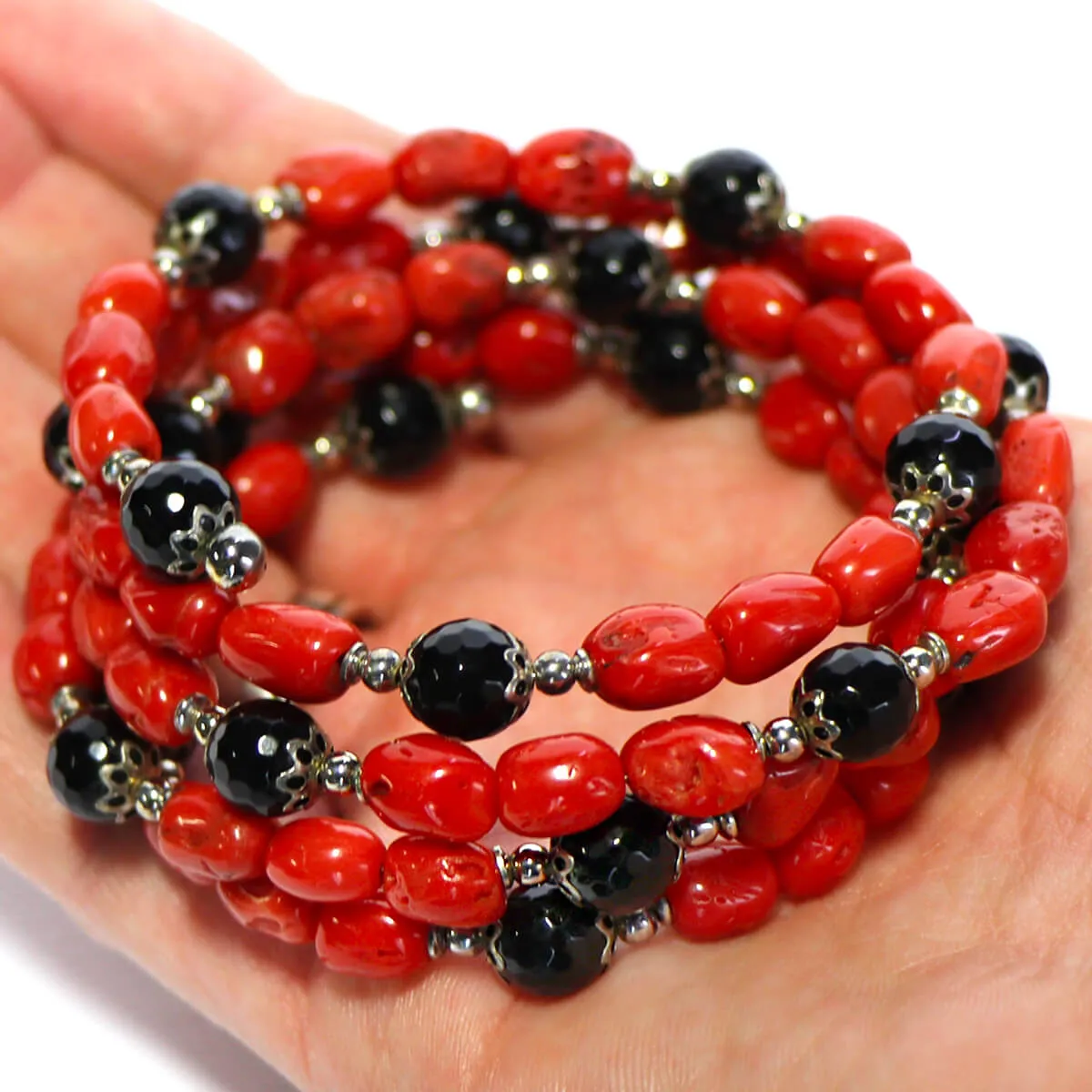 Bracciale con Corallo e Onice