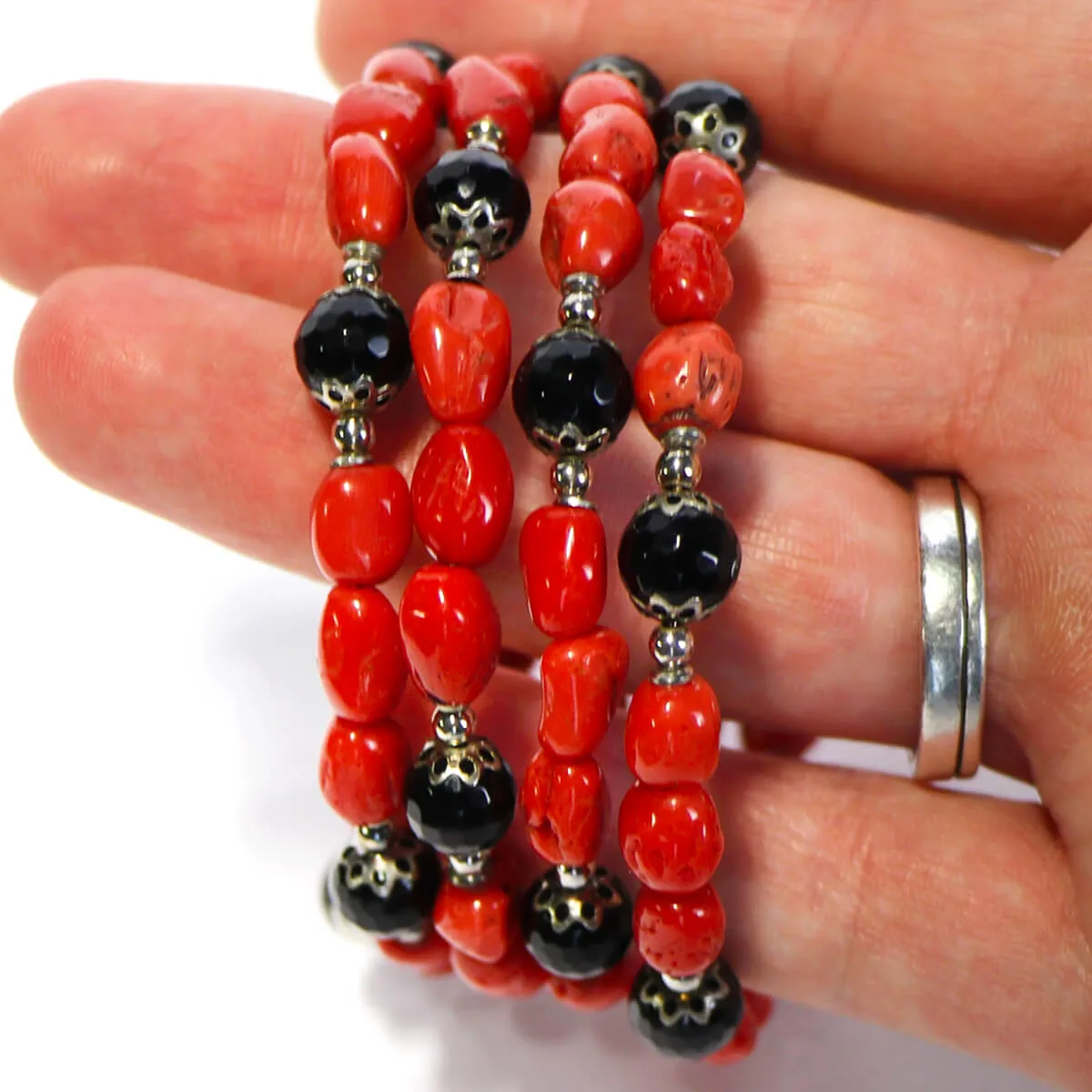 Bracciale con Corallo e Onice