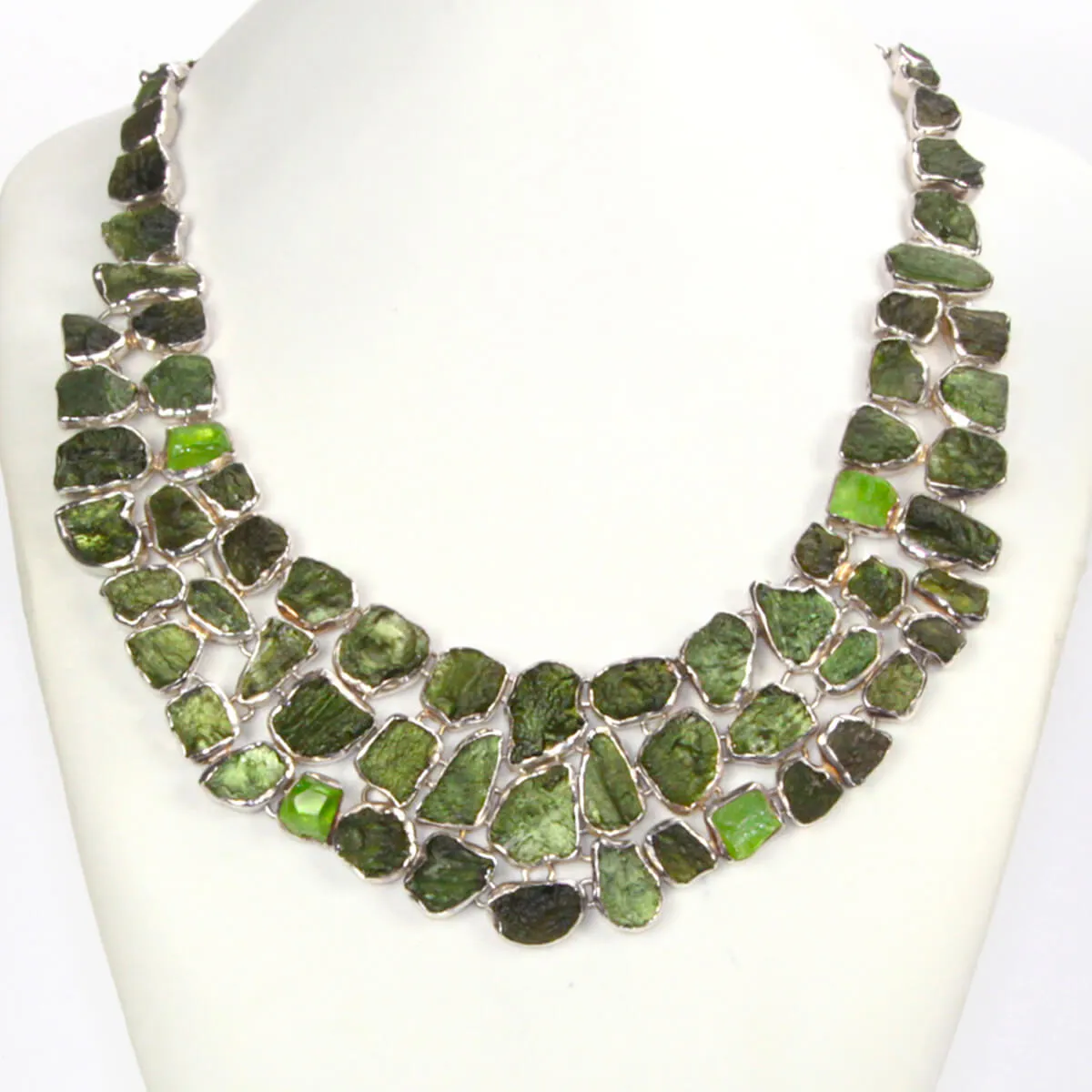 Collana con Moldavite e Peridoto