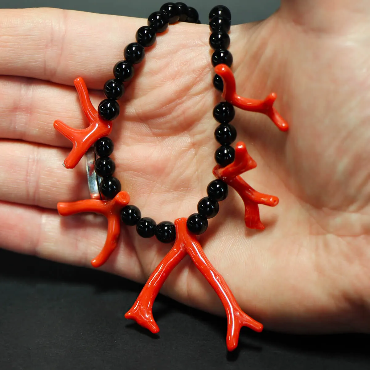Collana in Corallo e Onice 