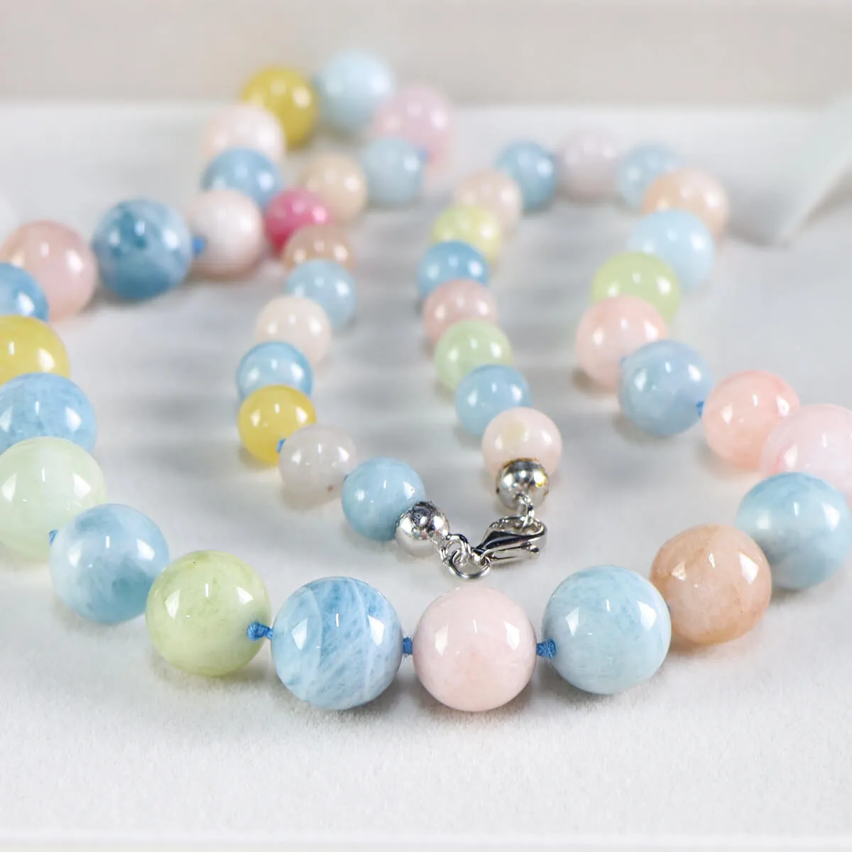 Collana in Morganite