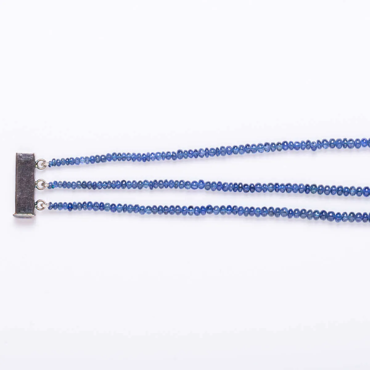 Prestigiosa Collana Di Zaffiri Blue Naturali 283 Carati