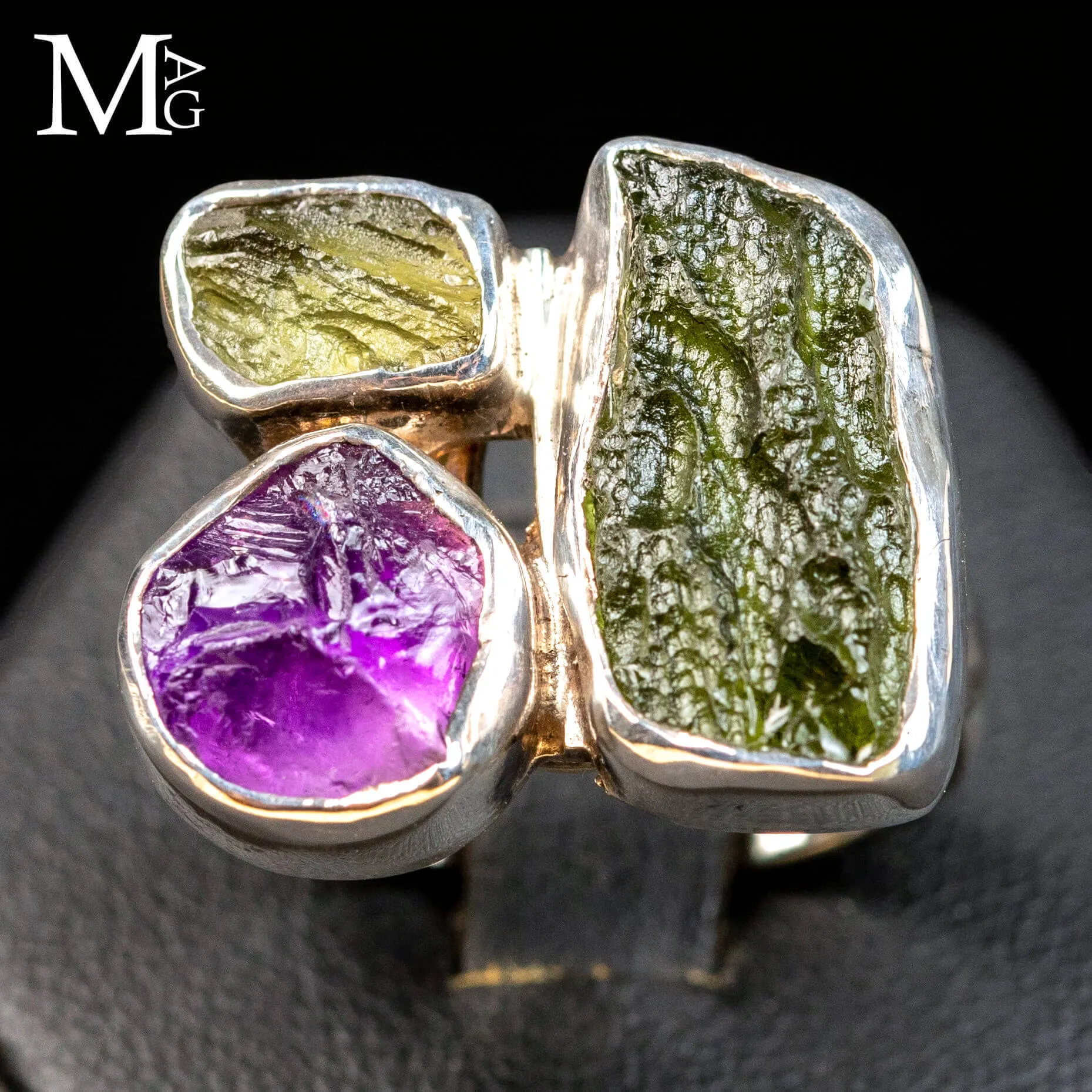 Anello in Argento con Moldavite e Ametista.