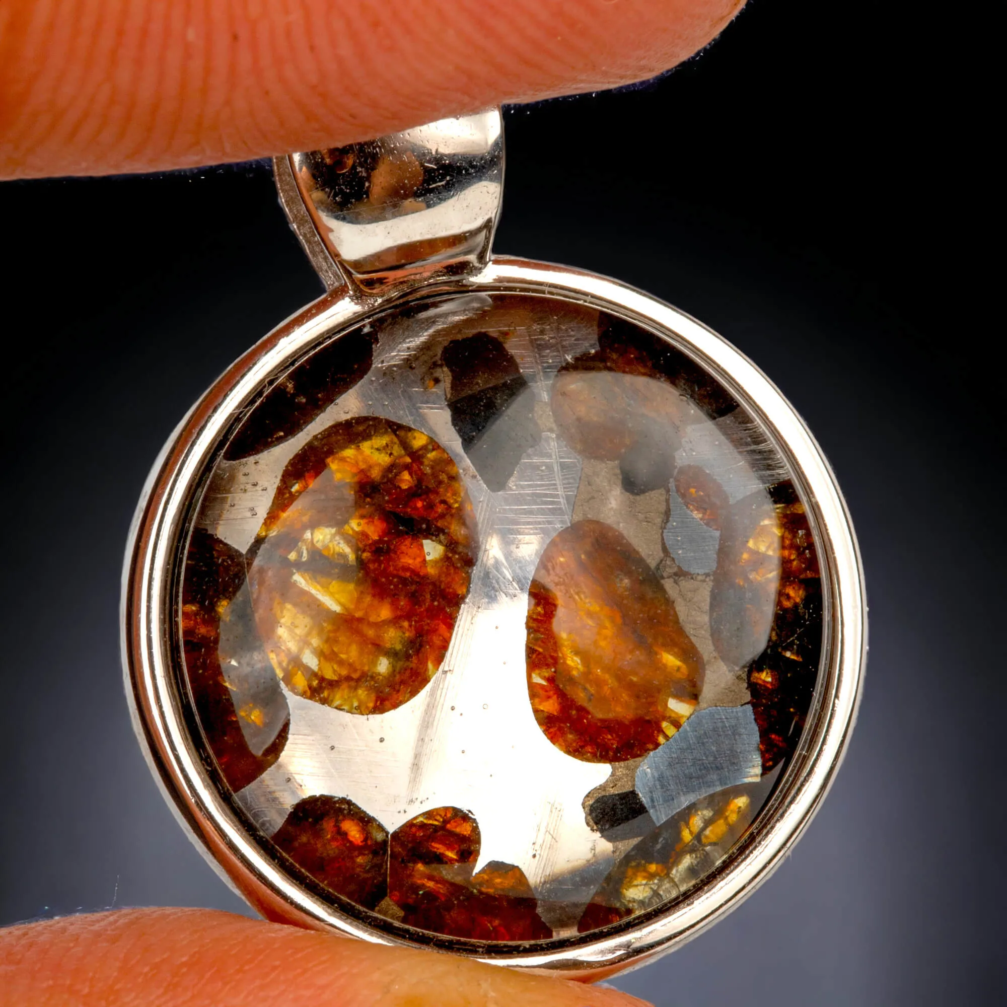 Elegante Ciondolo in Argento con Meteorite Seymchan.