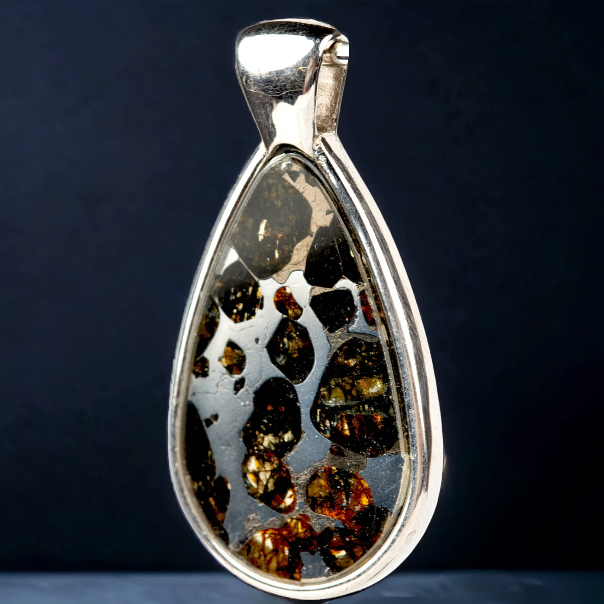 Ciondolo in Argento con Meteorite Seymchan.