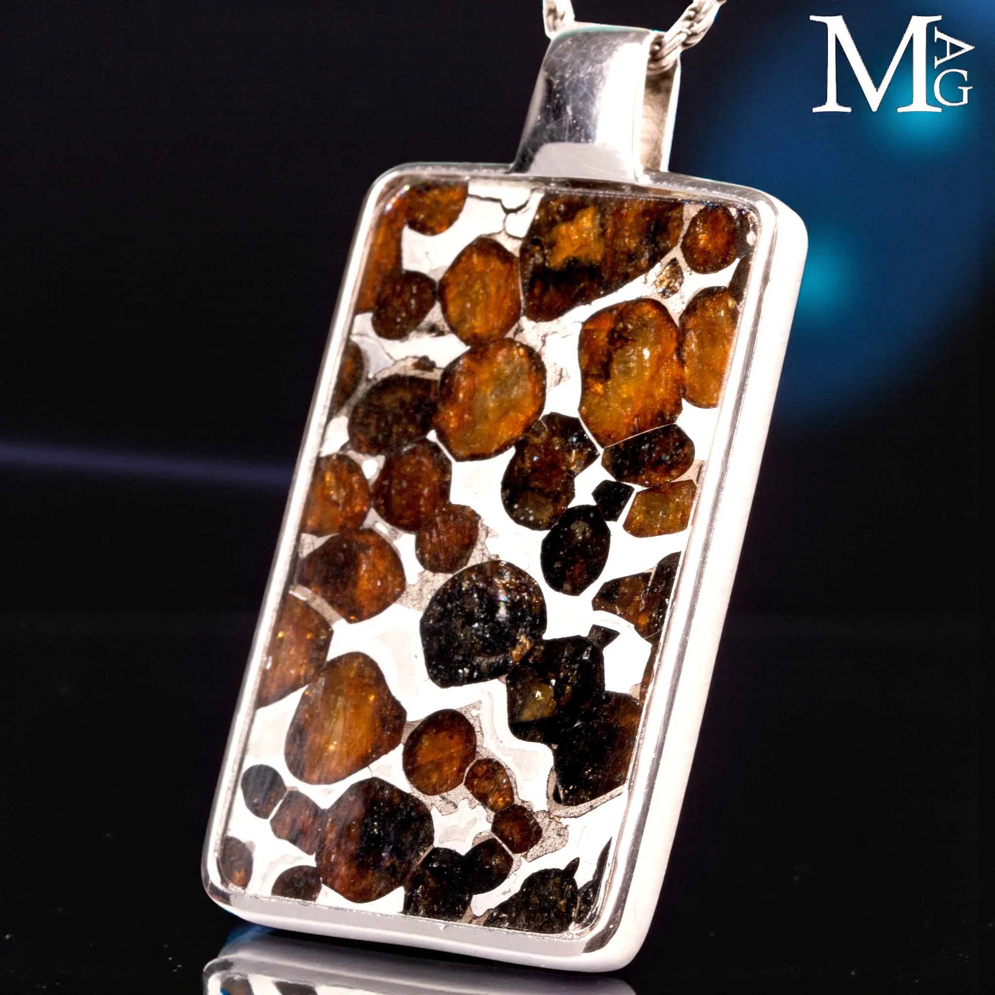 Ciondolo in Argento con Meteorite Pallassite