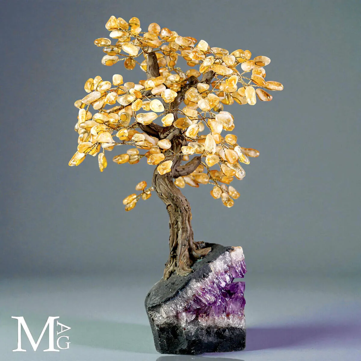 Albero Bonsai in Citrino su Geode di Ametista.