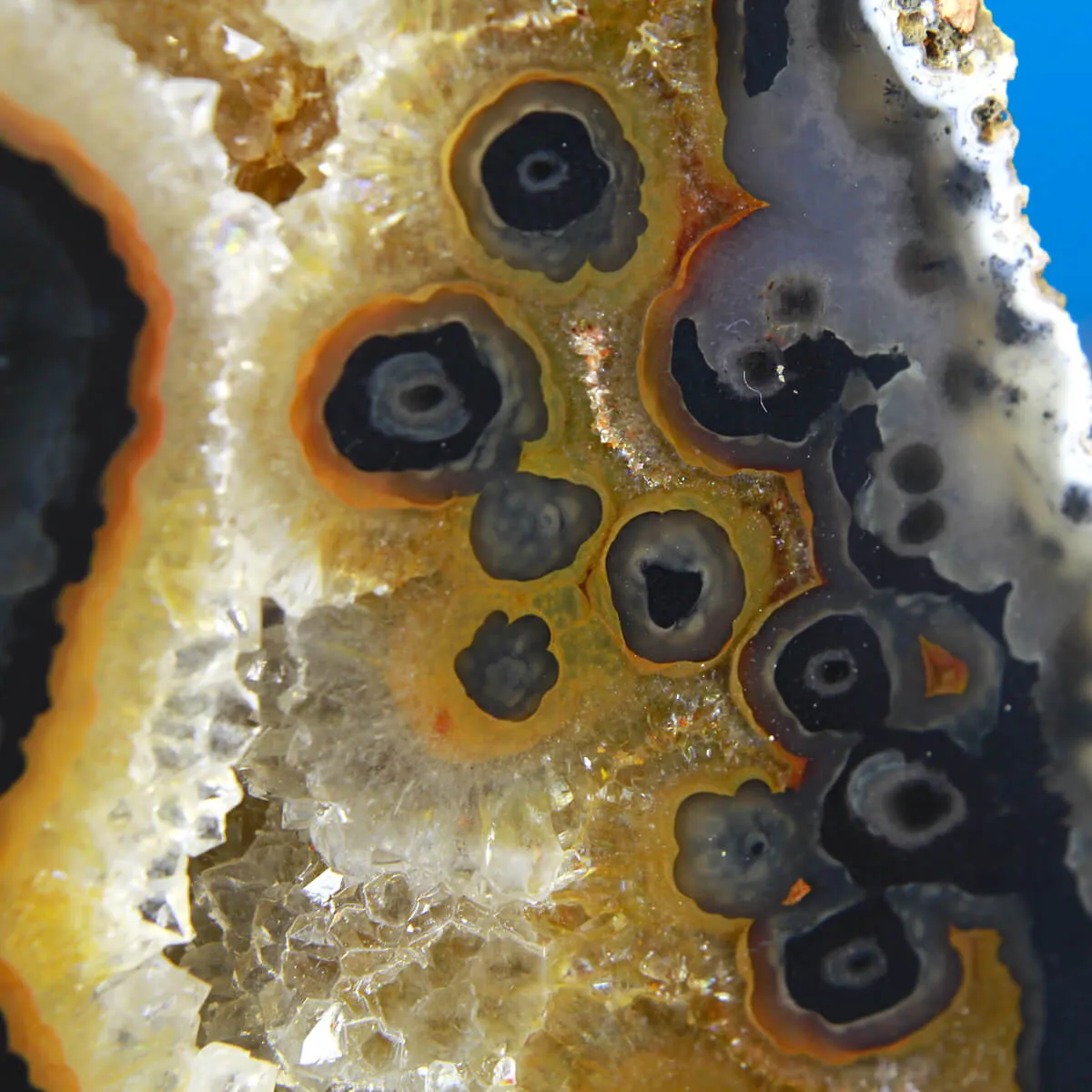 Geode Agata