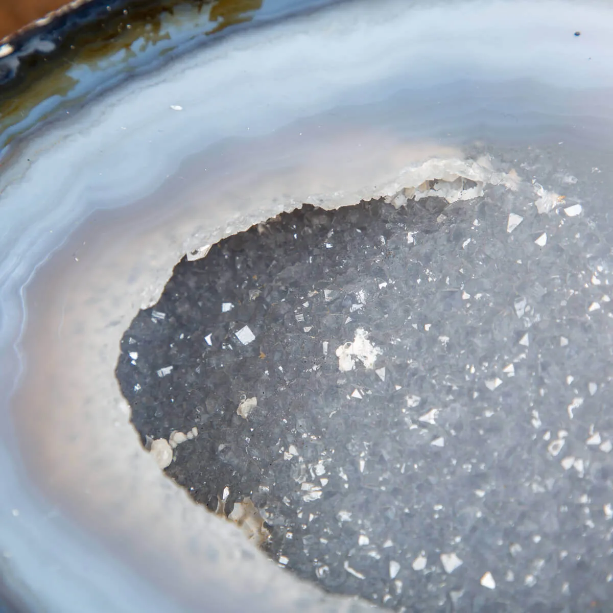 Geode Agata Sezionata Su Base