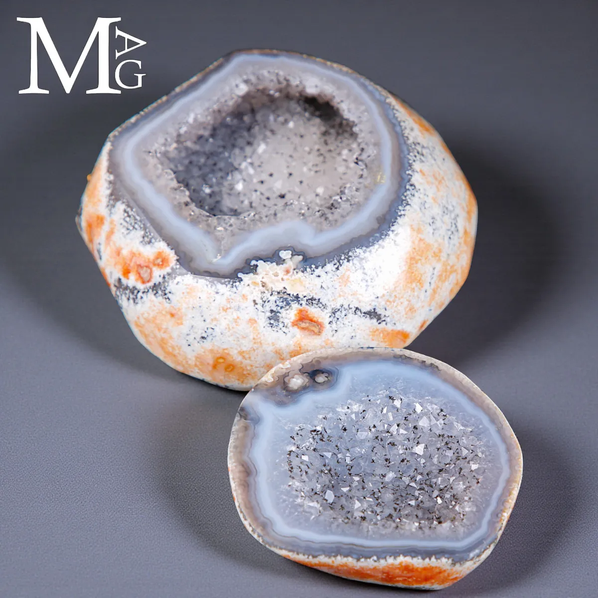 Geode di Agata Blu - Cristalli di Quarzo