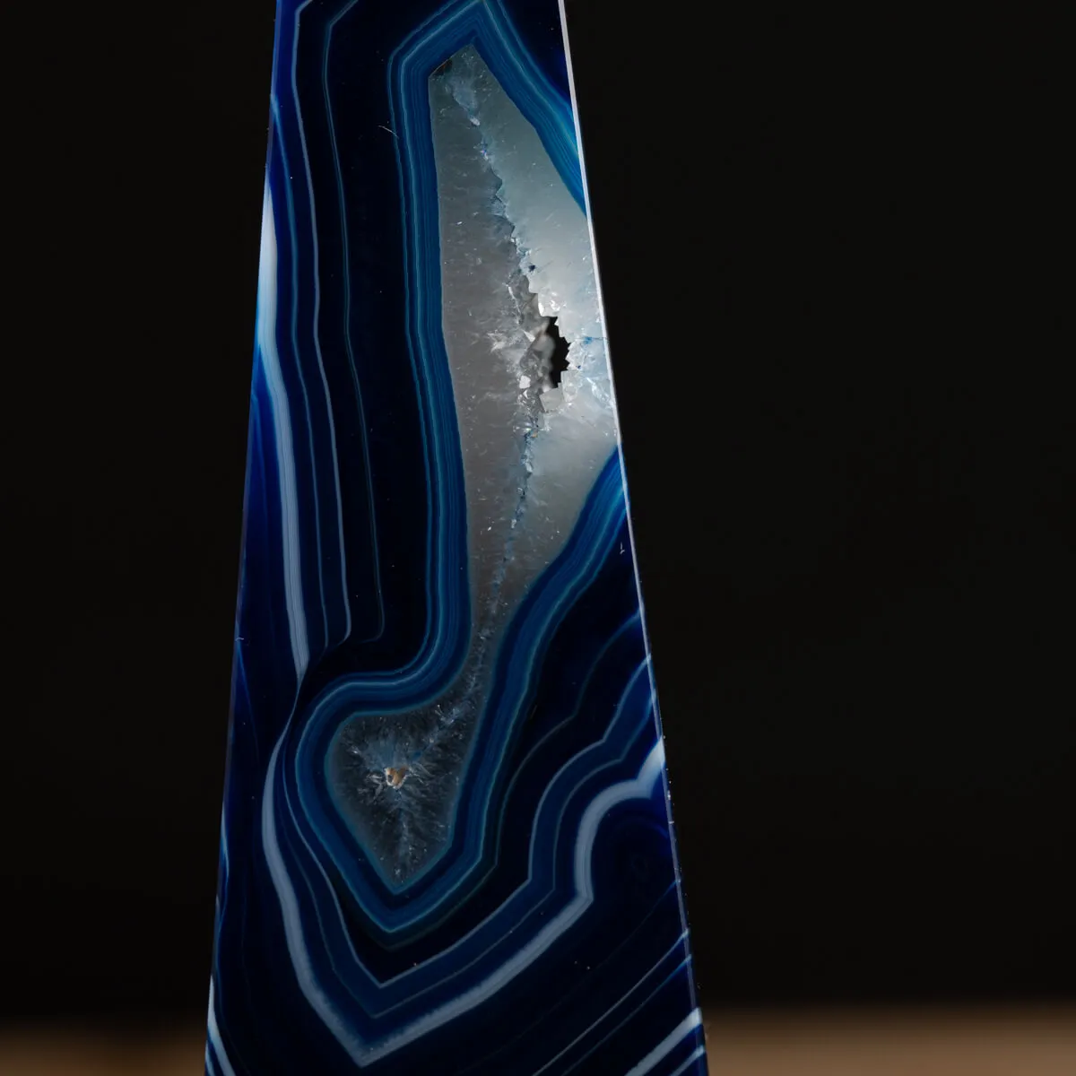 Obelisco Agata