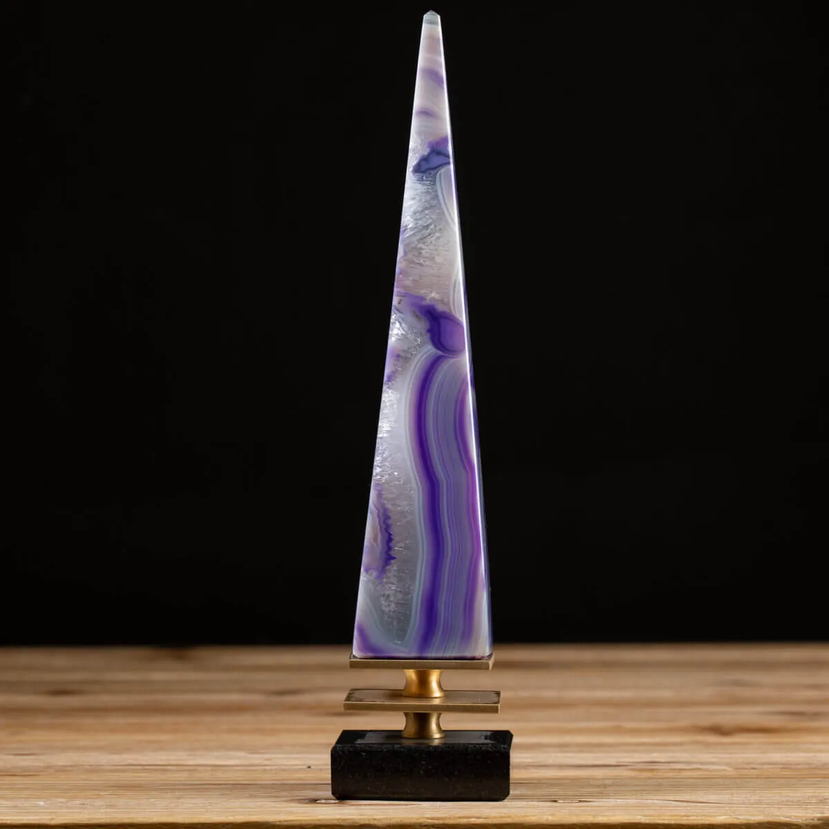Obelisco Agata Viola su Base di Marmo