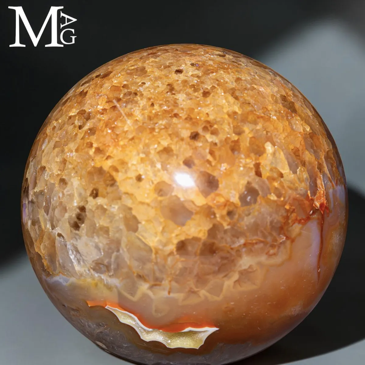 Sfera in Agata e Quarzo Ferruginoso – Geode Naturale.