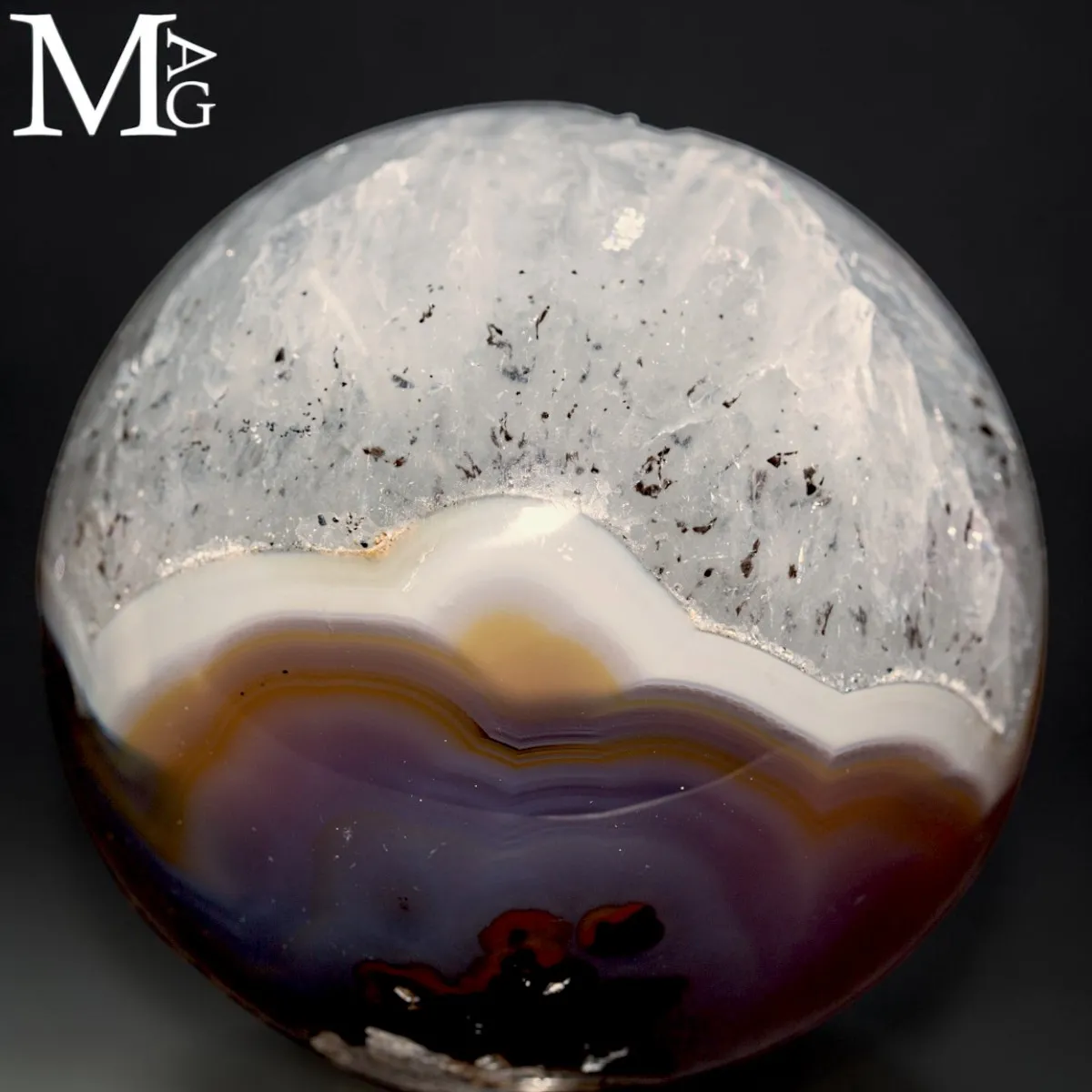 Sfera in Agata con Quarzo Cristallino.