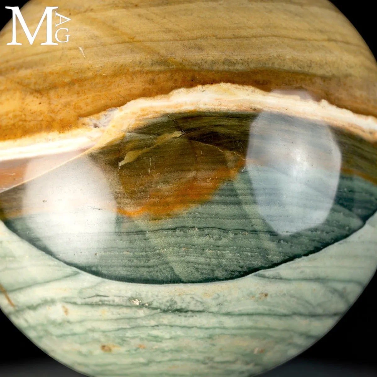 Sfera in Agata Policromo con occhio