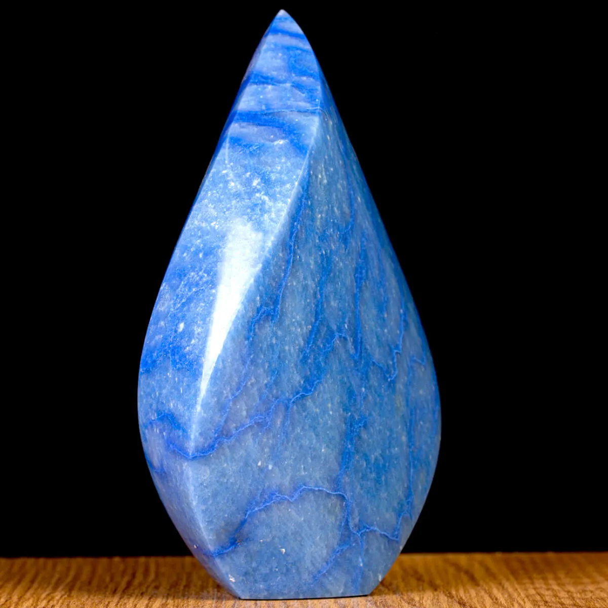Fiamma in Quarzo Blu Naturale.