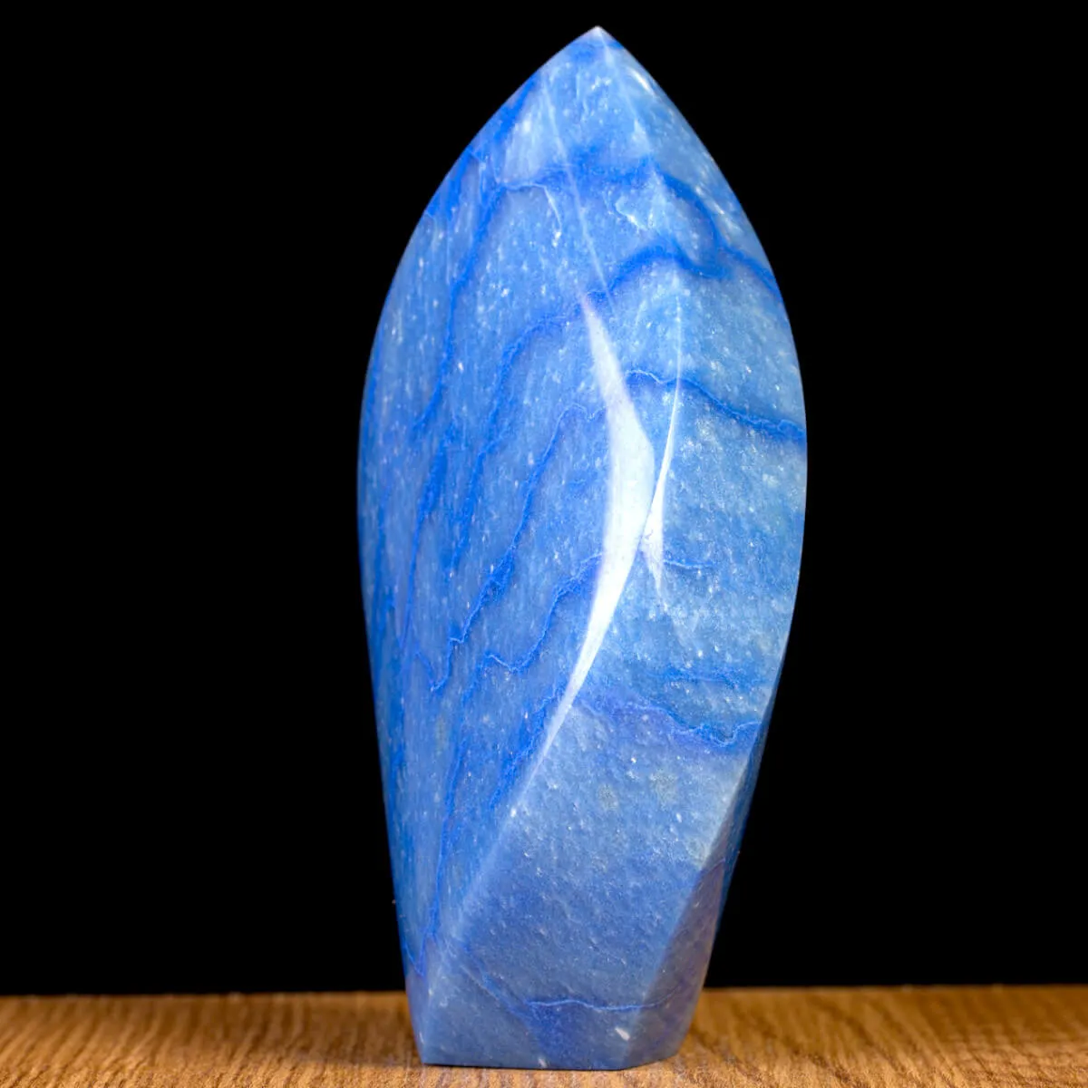 Fiamma in Quarzo Blu Naturale.