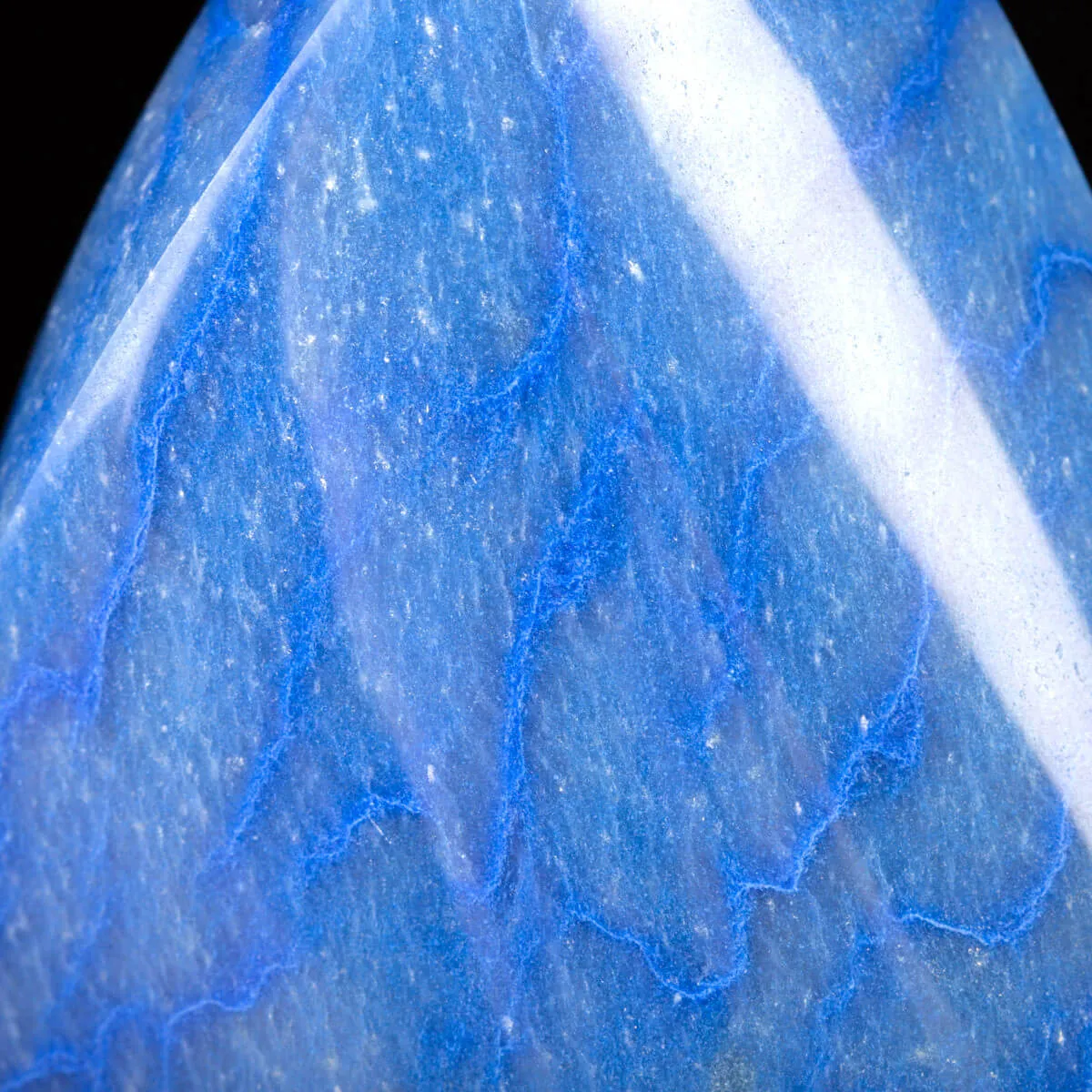 Fiamma in Quarzo Blu Naturale.