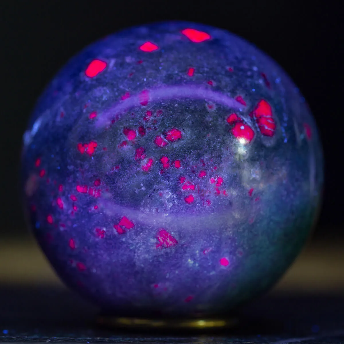 Sfera di Rubino-Fuchsite