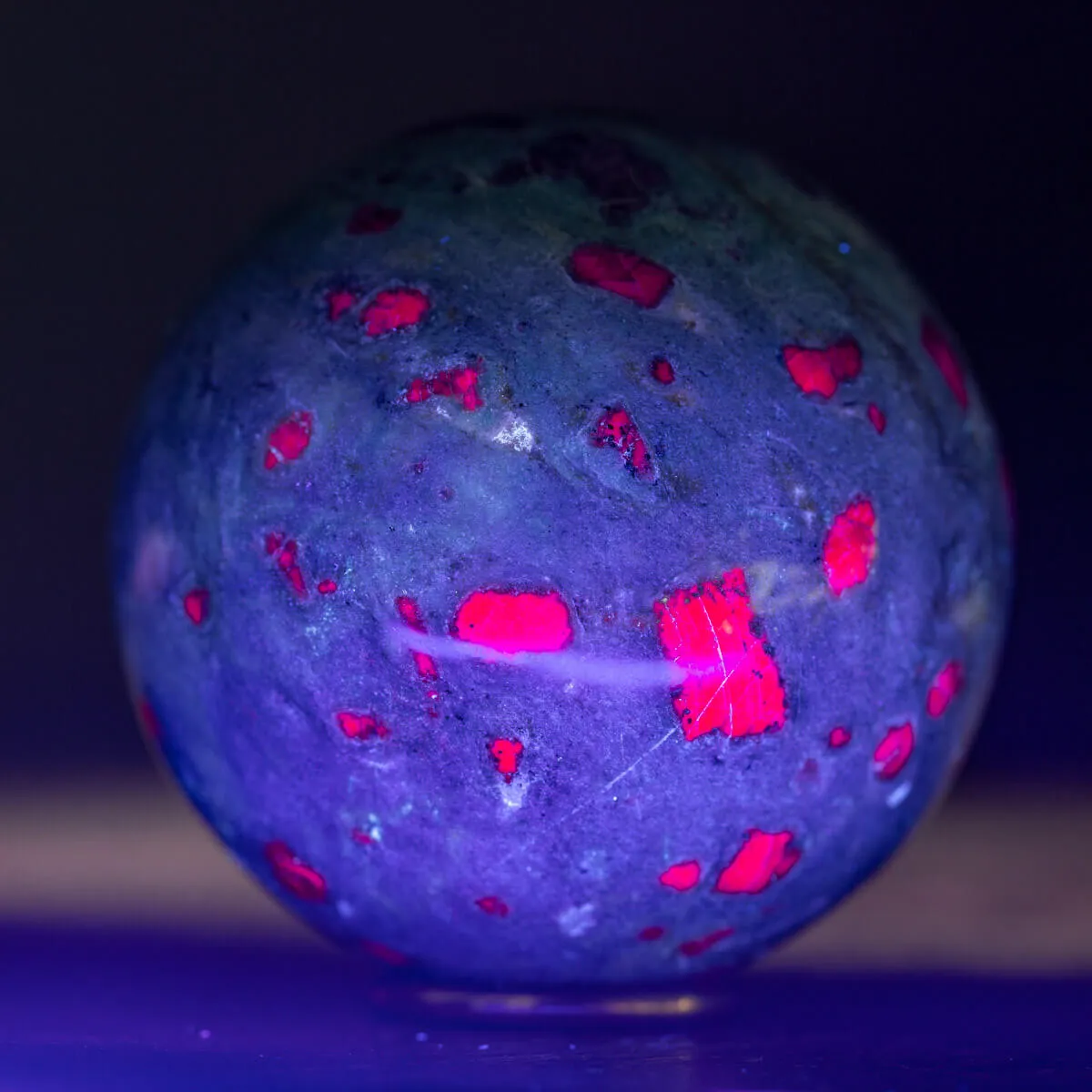 Sfera Di Rubino - Fuchsite
