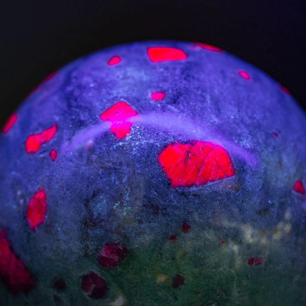 Sfera Di Rubino - Fuchsite