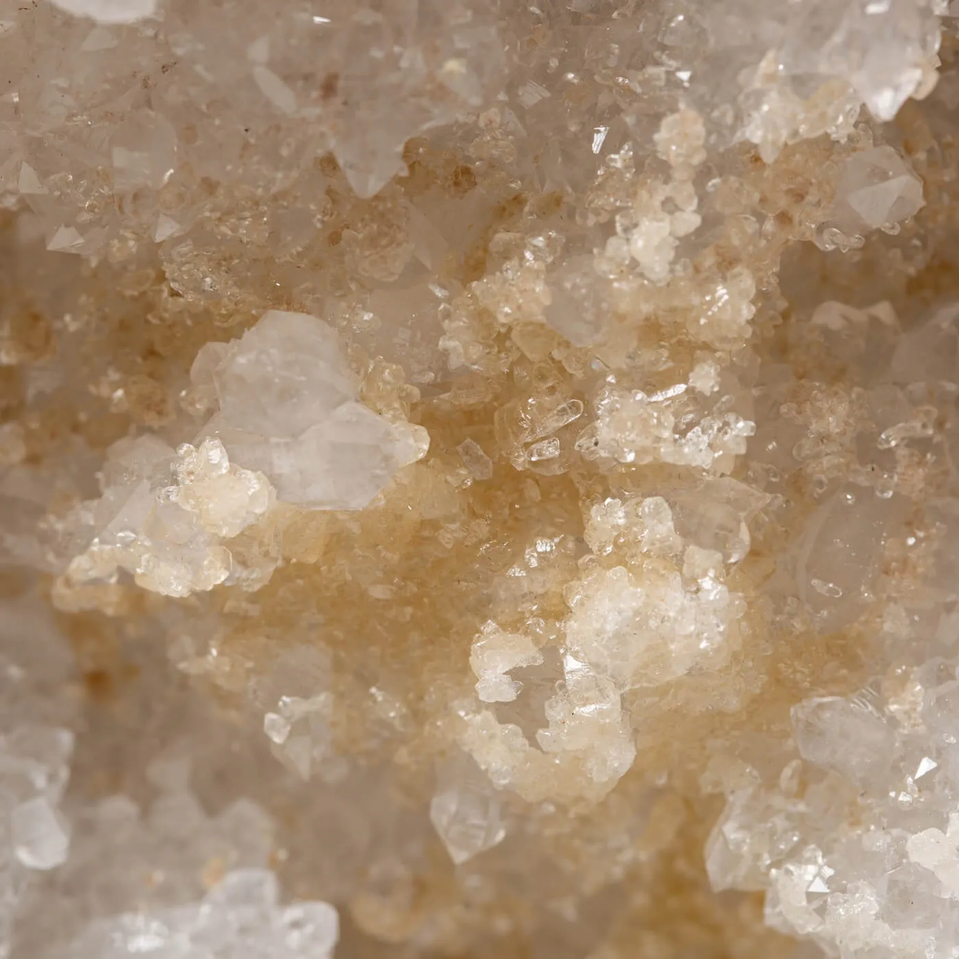 Geode Calcite su Marmo