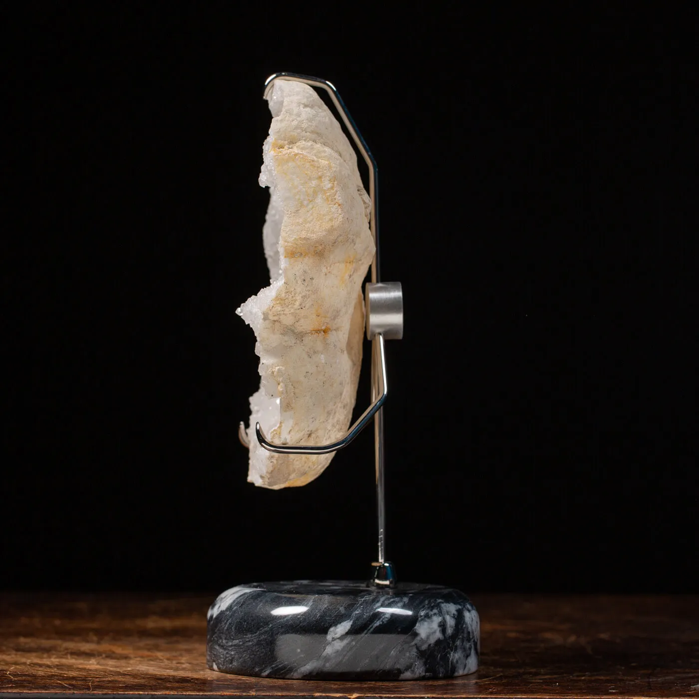 Geode Calcite su Marmo