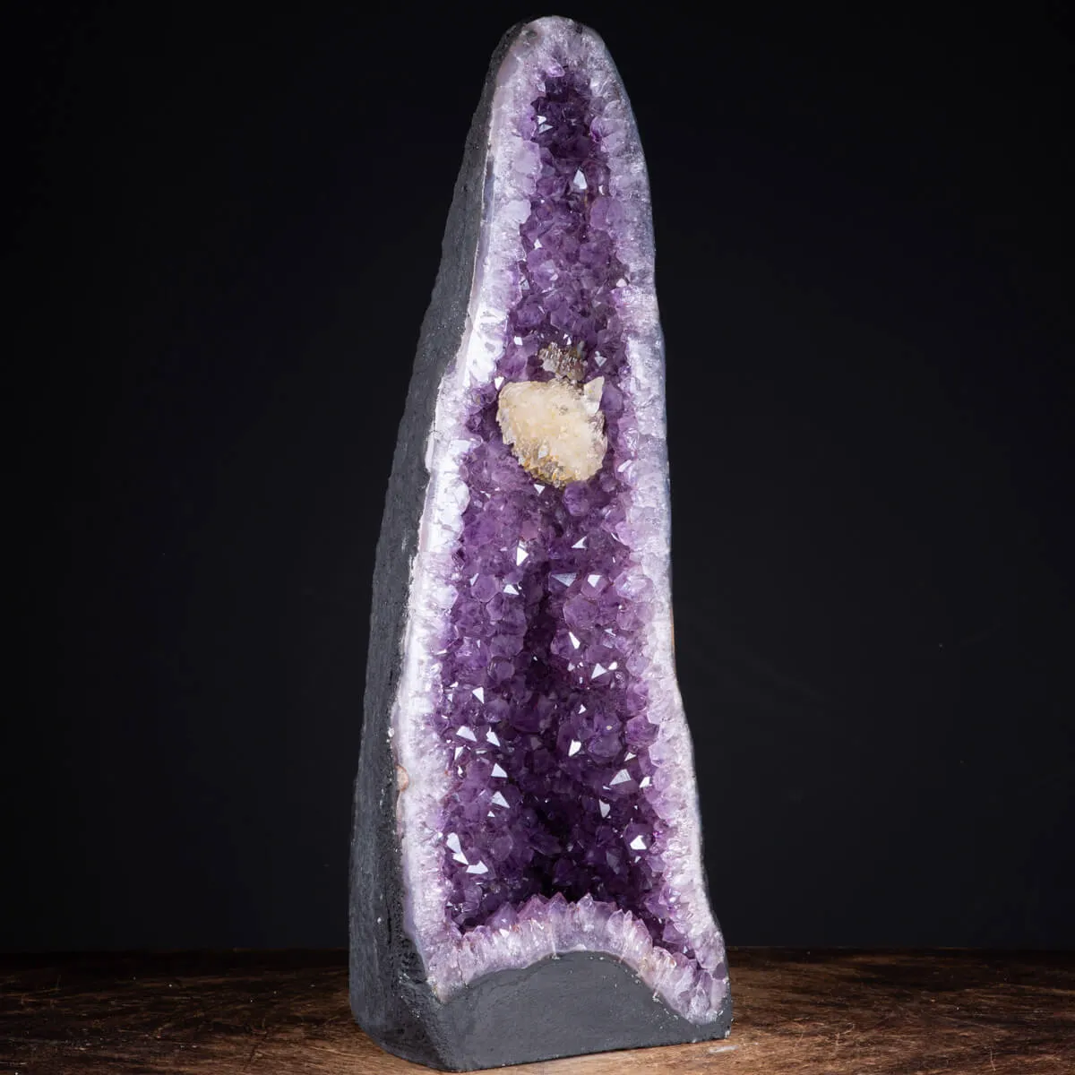 Geode di Ametista dal Brasile.